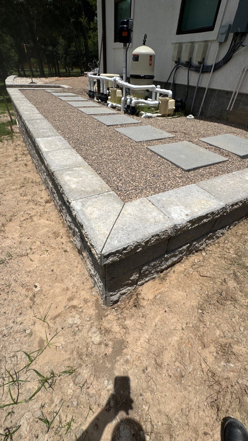 🏡 Duane’s Complete Retainer Wall & Hardscape Walkway by Texas Urban Elements