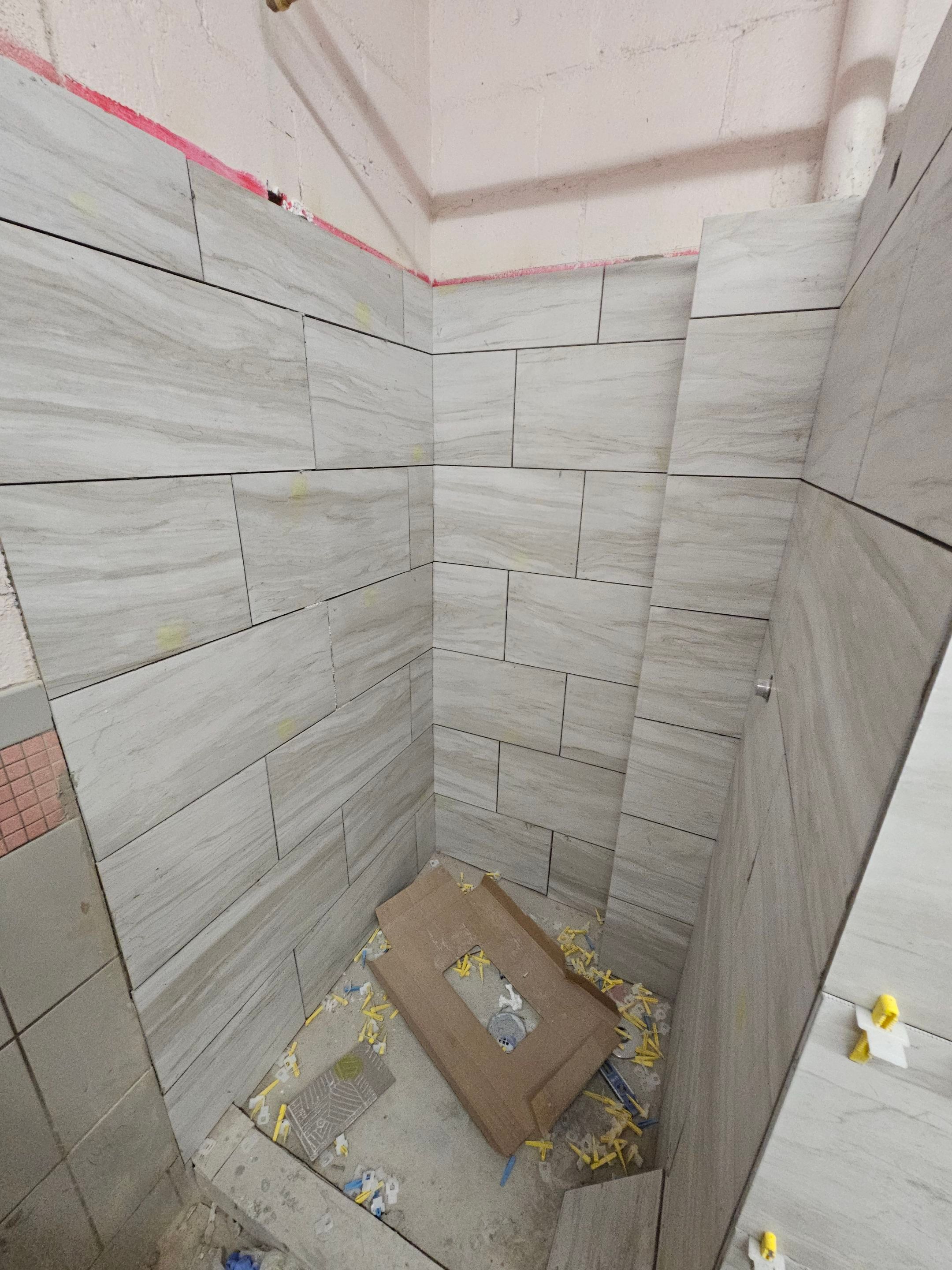 Showers & Storage by EL-GC LLC