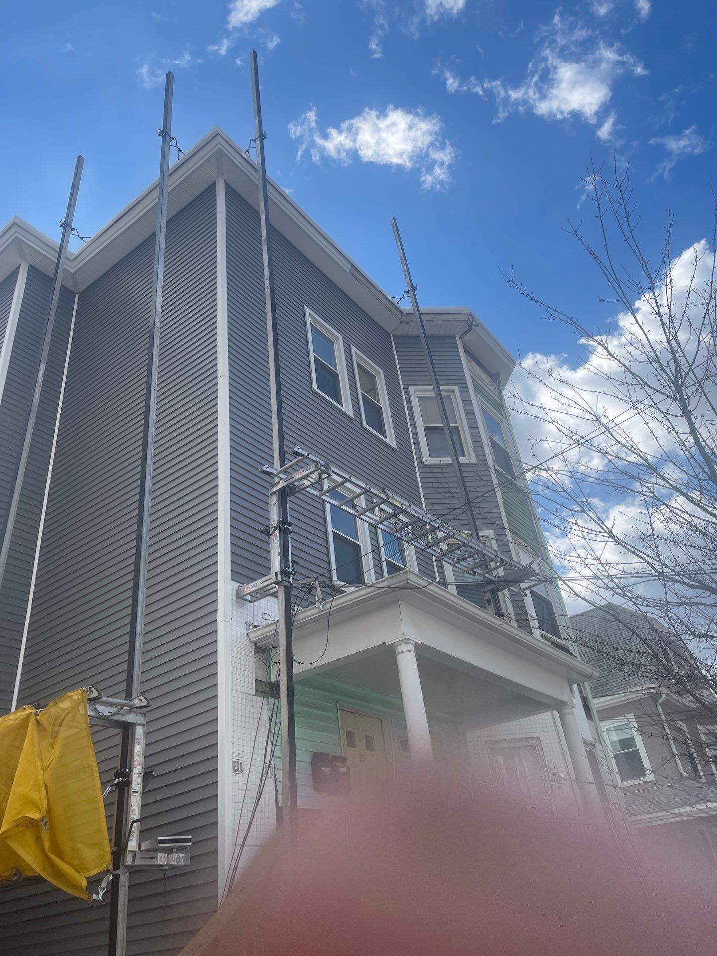 Tyee Siding  by Tyee Construction Corp