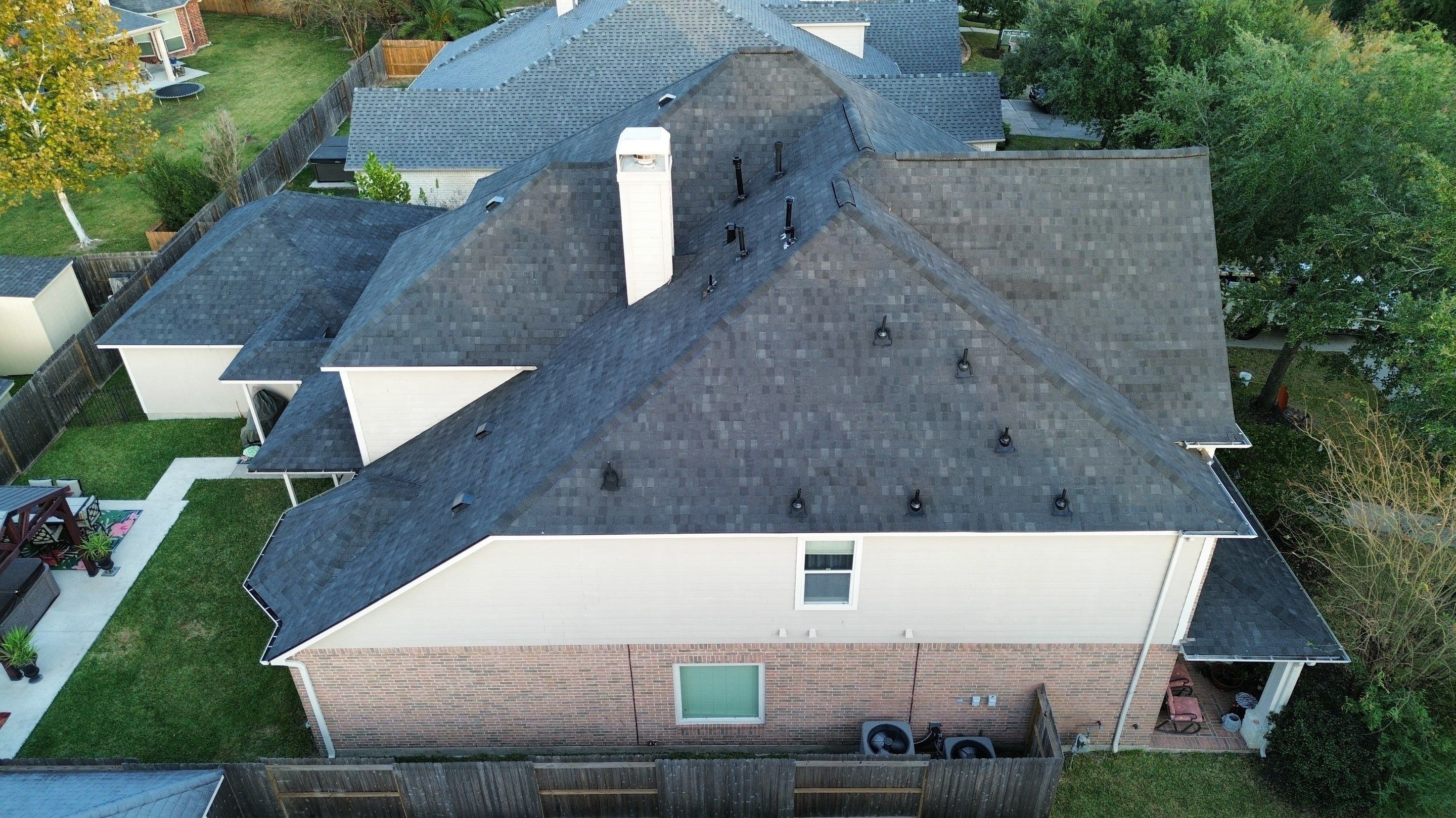 Houston Roof Install by Modern BYLT Roofing & Construction