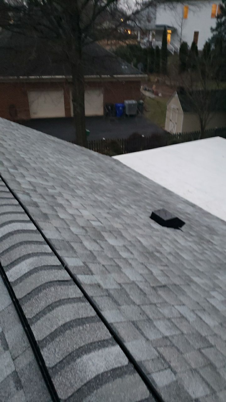 Arlington: CertainTeed Landmark Designer Shingles in Cobblestone Gray by RM Banning, Inc.