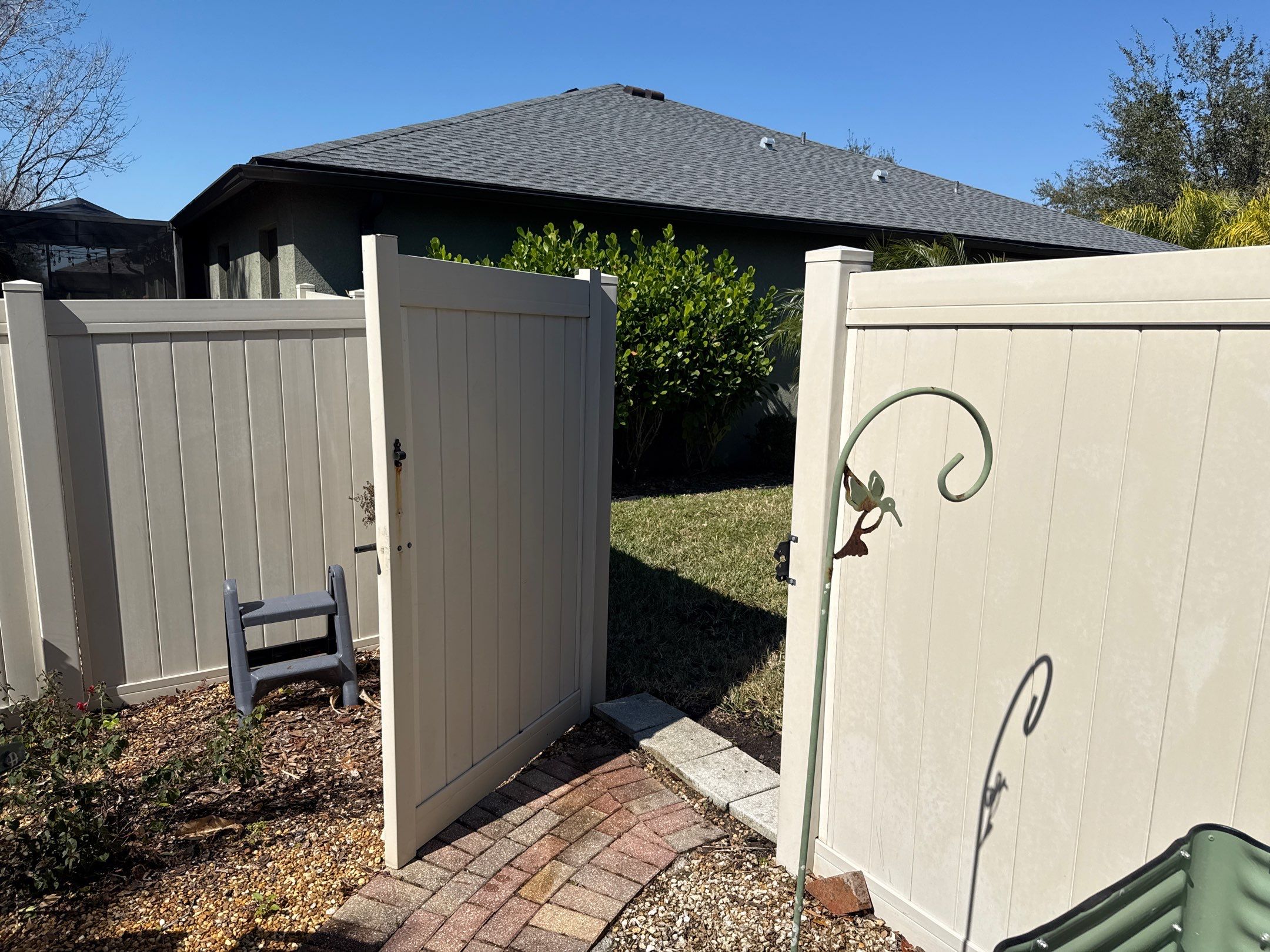 House Wash, Fence Cleaning & Driveway Cleaning in Lexington – Parrish, FL by Sunshine AquaWash
