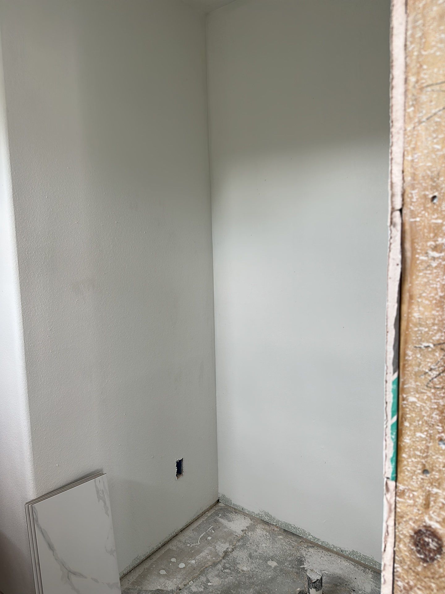 2024 Kitchen on trend with L&T Contractors by L&T General Contractors and Restoration INC