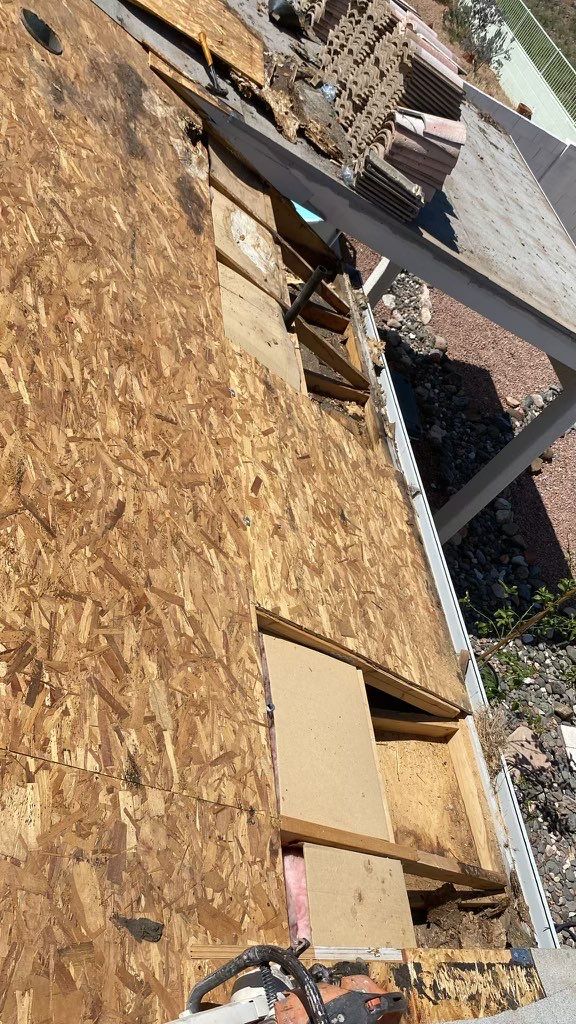 Laura's Full Re-Roof by All Storm Roofing & Construction