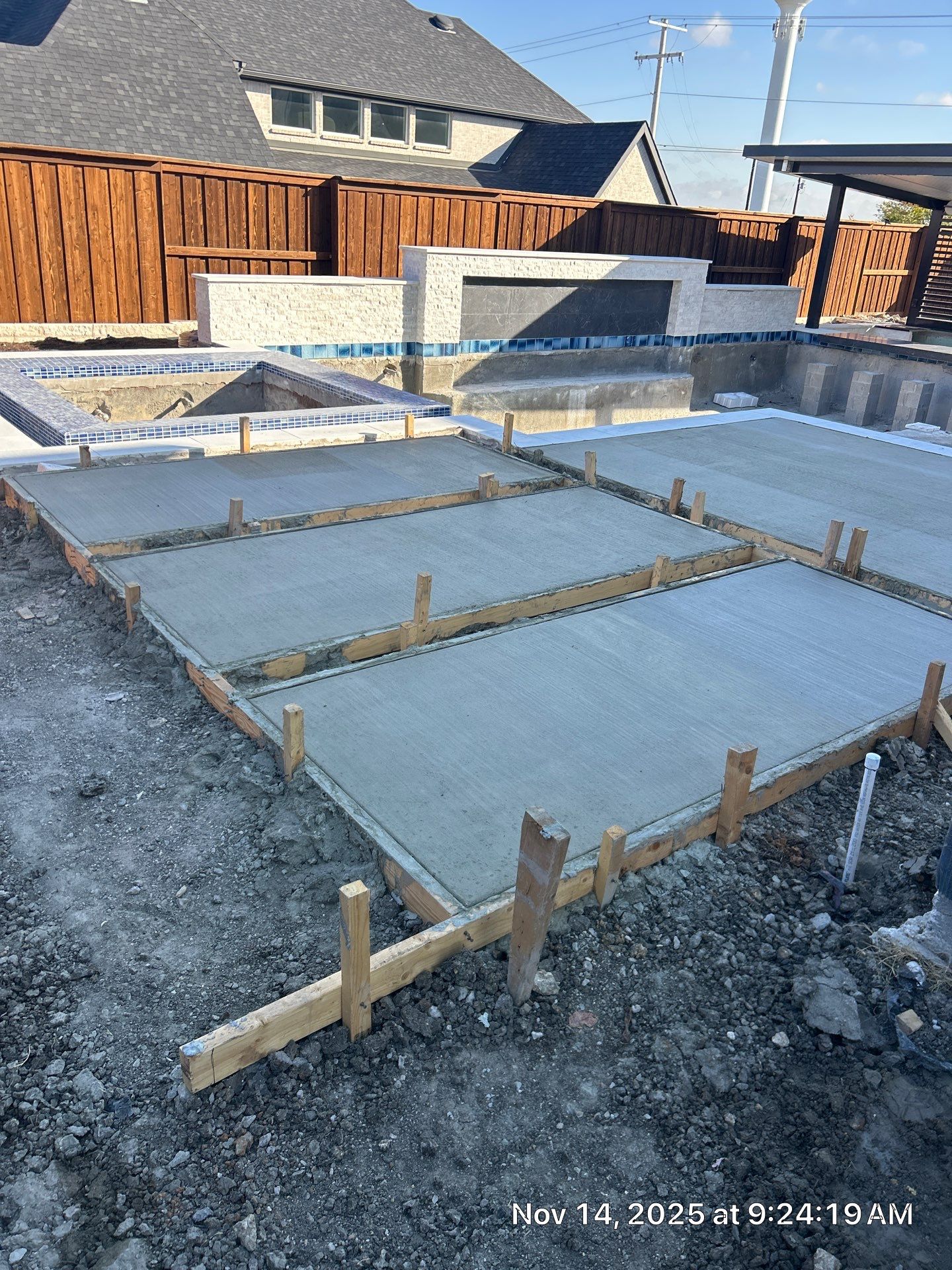 Jumbo Pool, Spa, and Sunken BBQ and Fire Pit by Pinnacle Pools and Spas - DFW