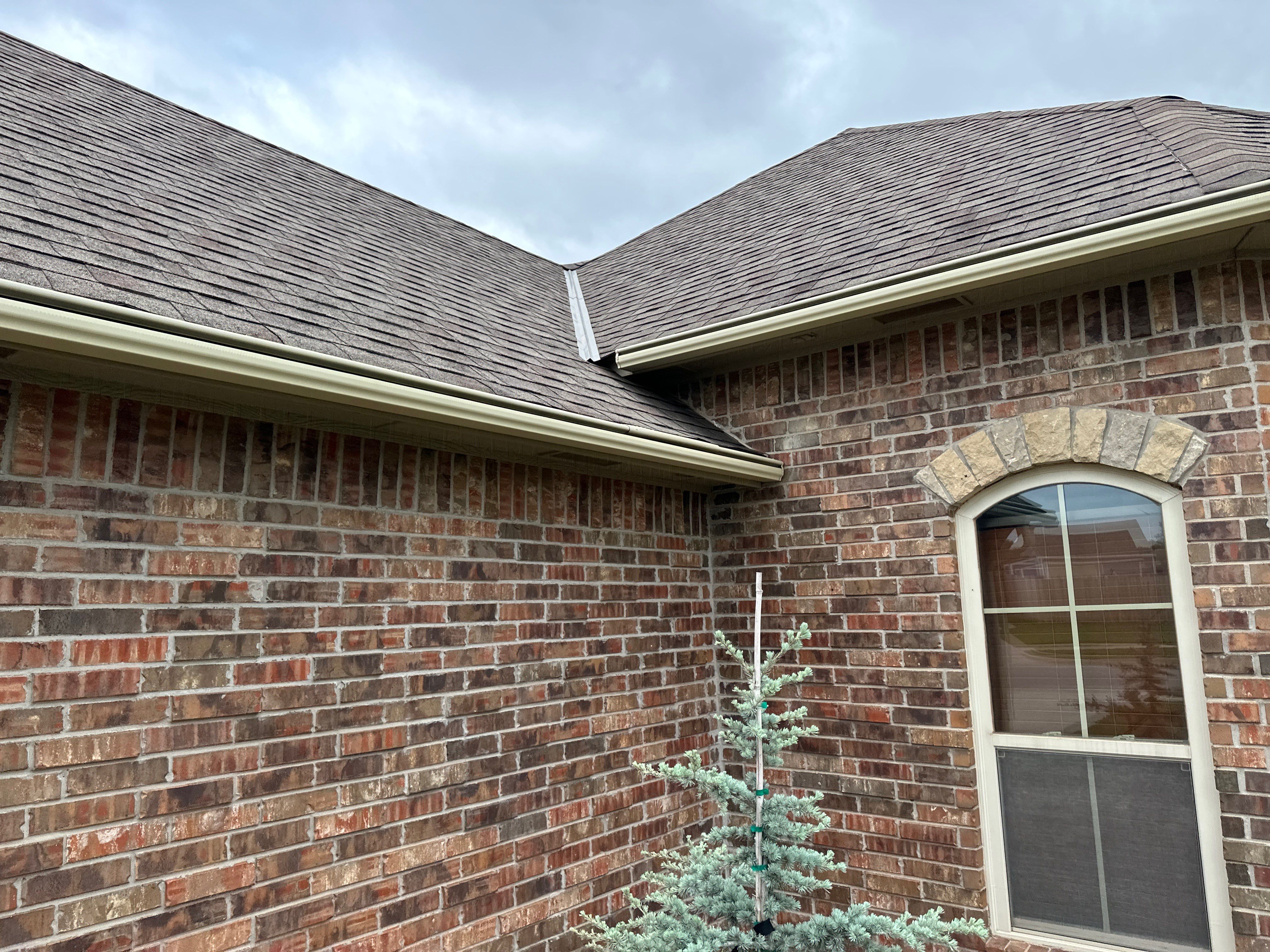 Reroof using Owens Corning Duration Storm IR in Driftwood by Castillo Roofing