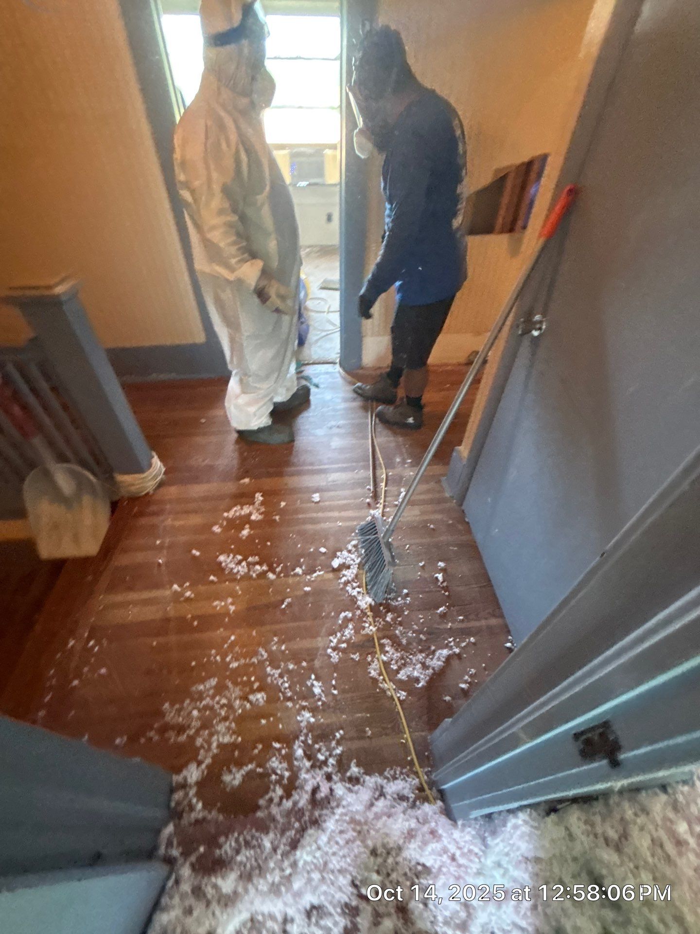 Mold Damage Inspection And Removal In Palmetto, FL by Ampm Restoration Services