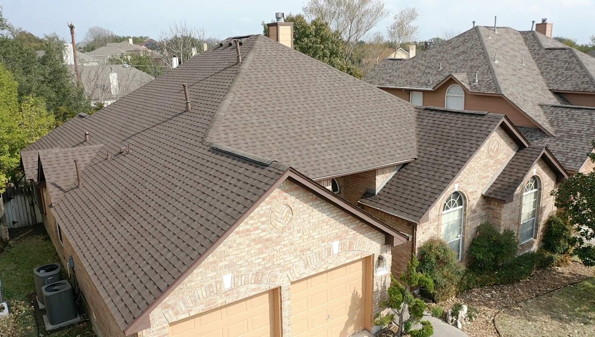 Residential Roof Replacement using Pinnacle Pristine 30 Year Laminate Shingles by Premier Roofing and Contracting