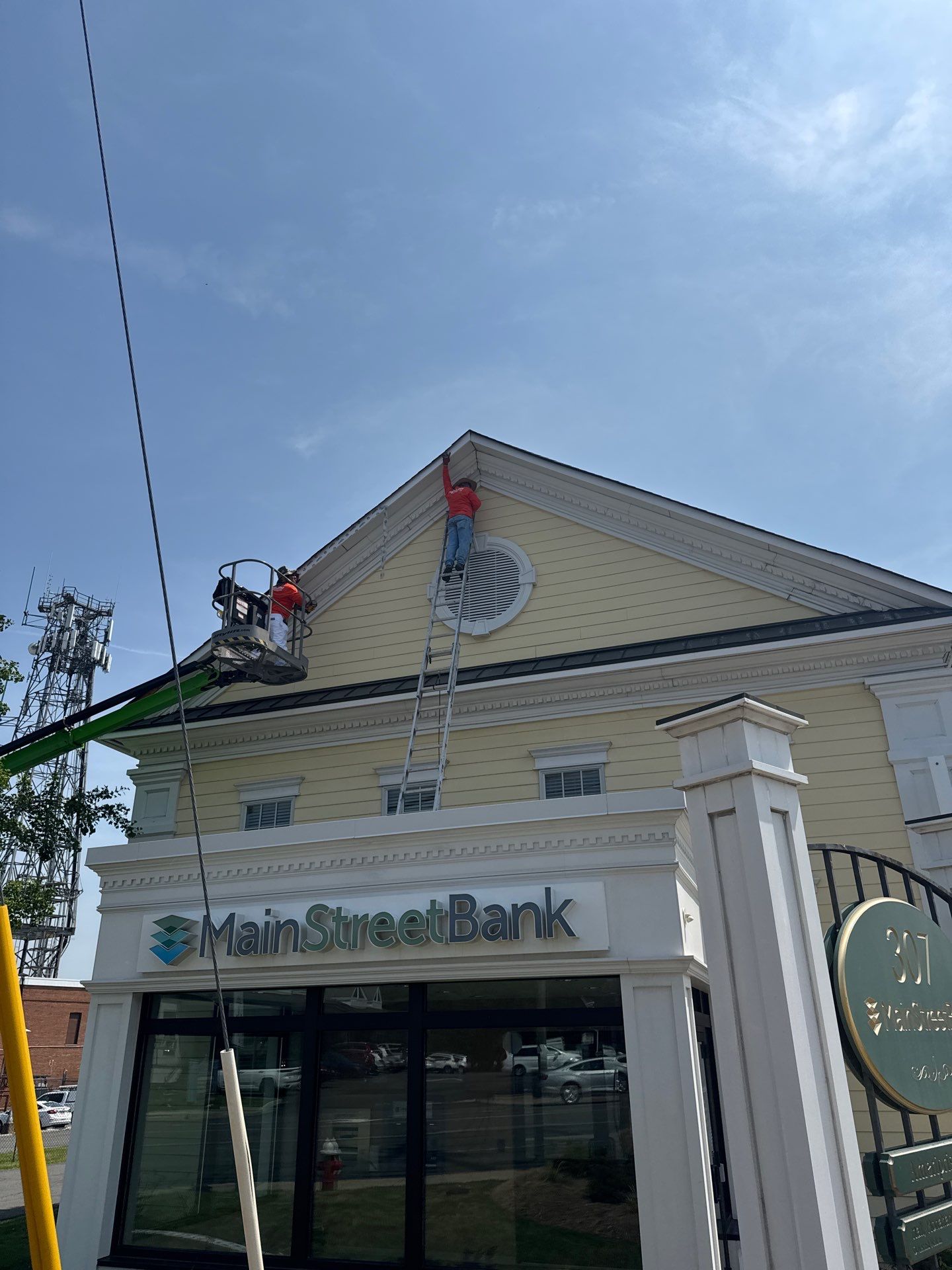 Commercial Exterior Painting Services for Mainstreet Bank in Leesburg, VA by My Painter 