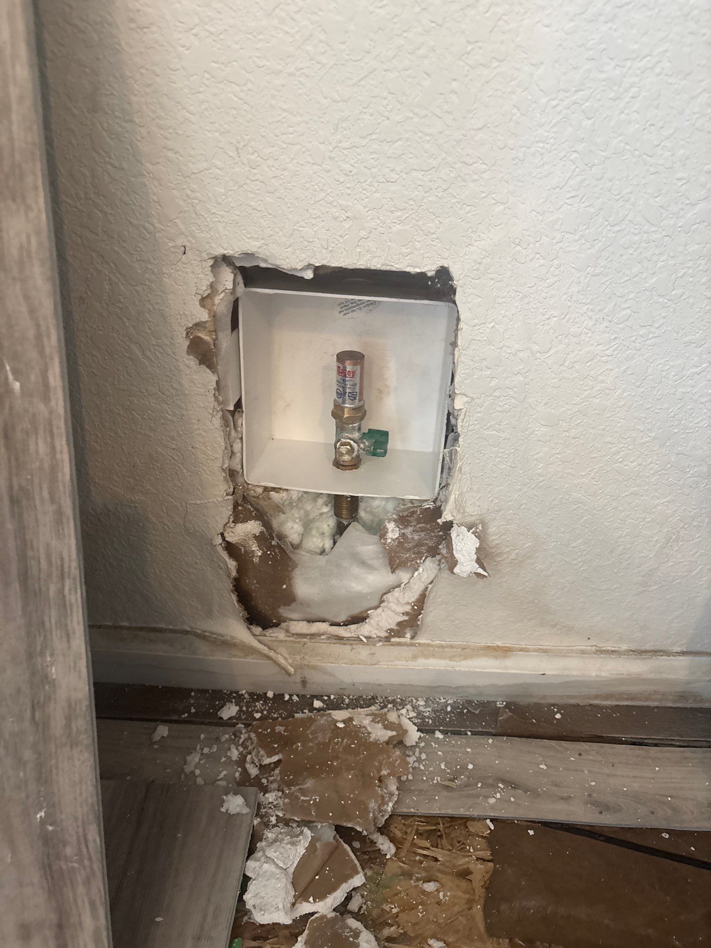 Kitchen and Crawl Space Water Damage Mitigation in Commerce City by Accountable Home Services