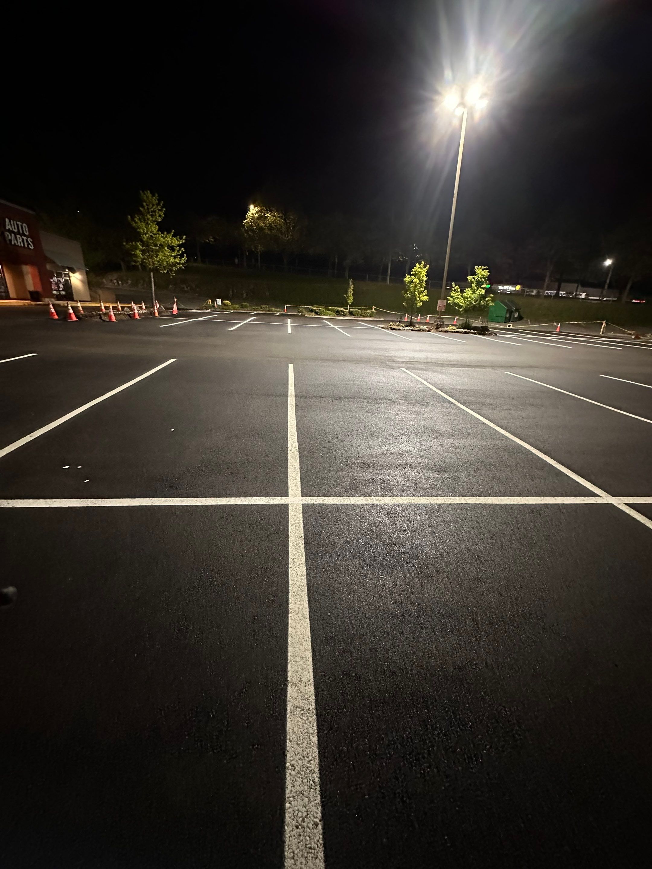 Colliers - Woodinville New Asphalt Parking Lot by Jireh Asphalt & Concrete Inc 