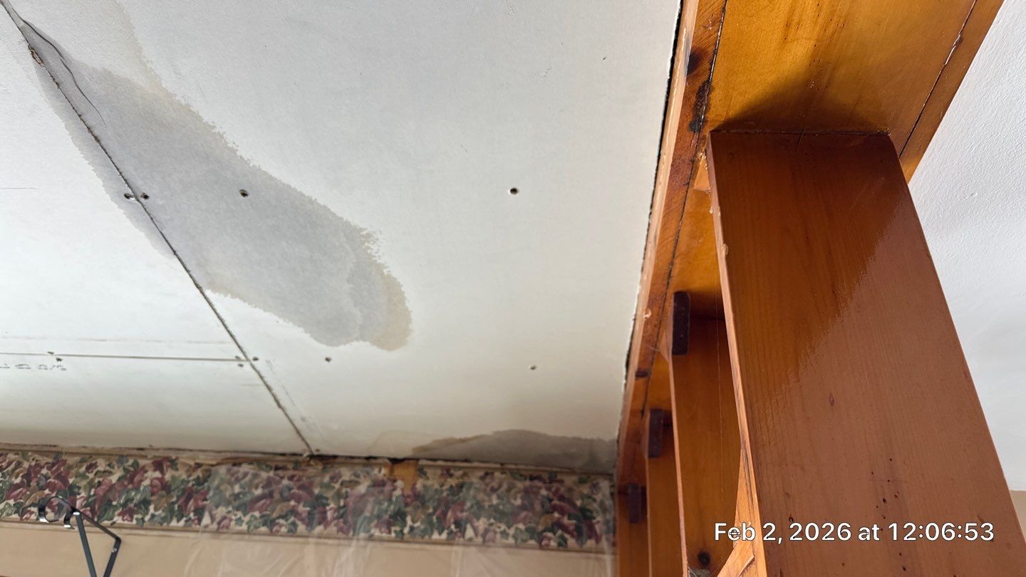 Snow/Ice Belt & Ice Dam Removal Project in Woburn by Mighty Dog Roofing of Greater Middlesex County