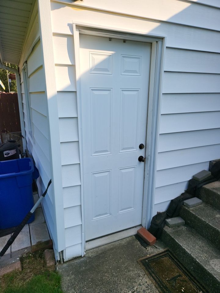 Siding Installation using Certainteed Monogram Forest Green by A Plus Exterior