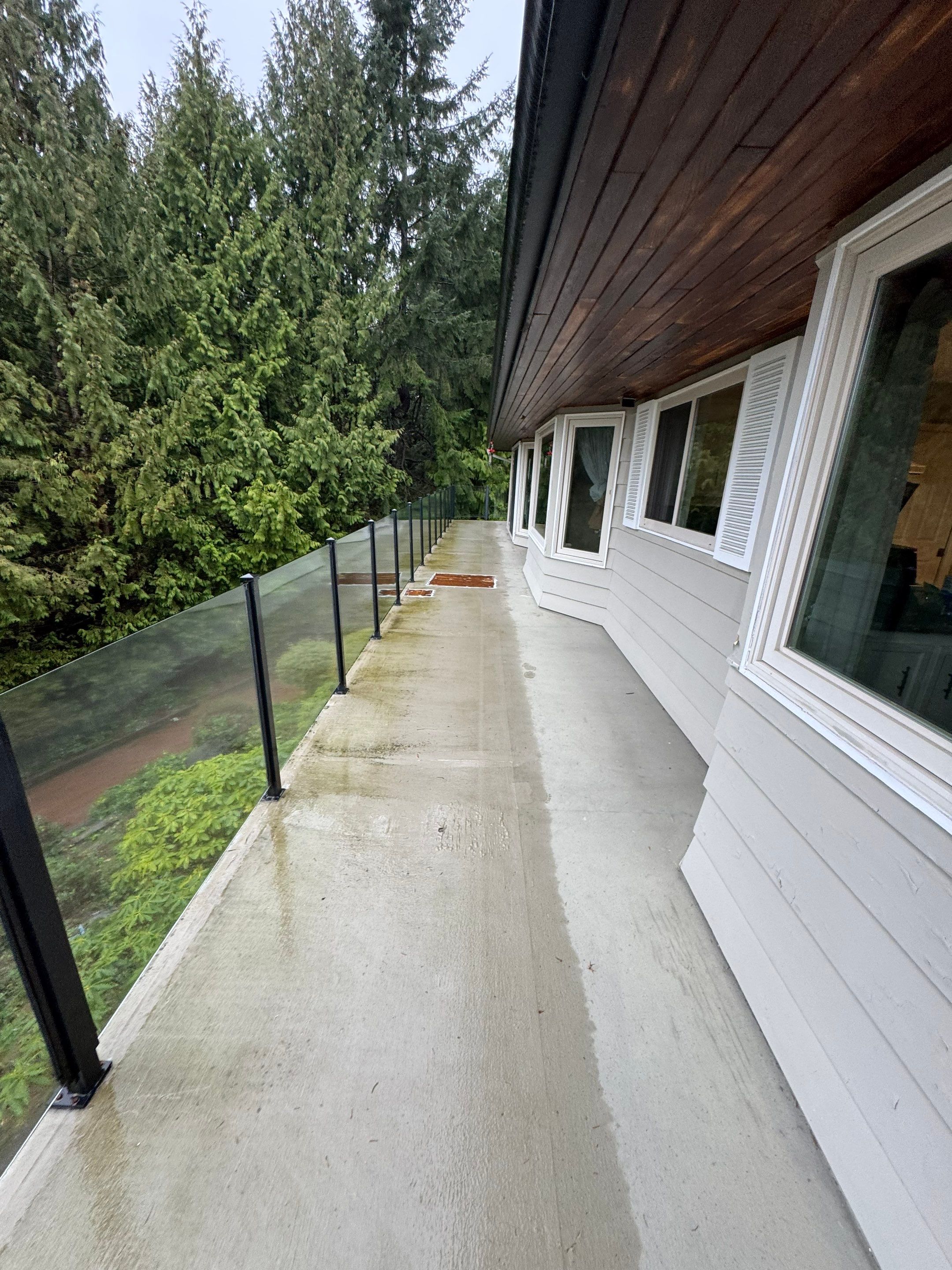 Repair Rotten Deck In West Vancouver  by YVR Construction Group
