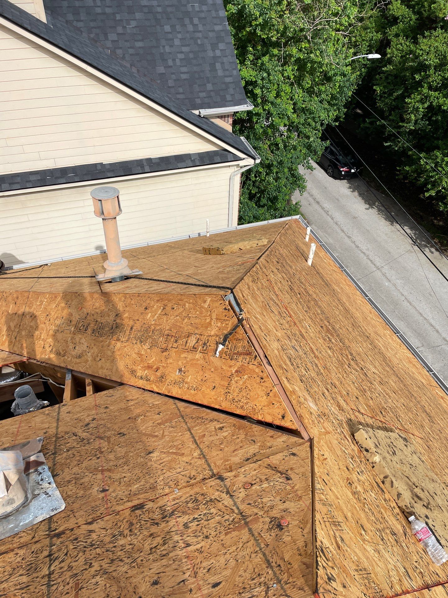 Residential Roofing Repair using Owen's Corning Duration (Lifetime) Shingles by Roof Repair Company