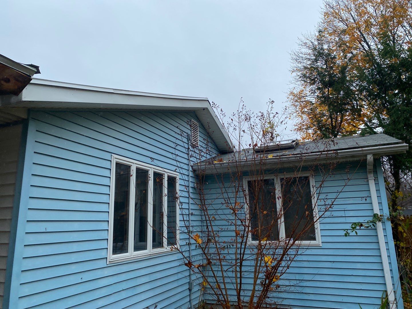 Residential Roofing Installation using Owens Corning TruDefinition Quarry Gray by A Plus Exterior