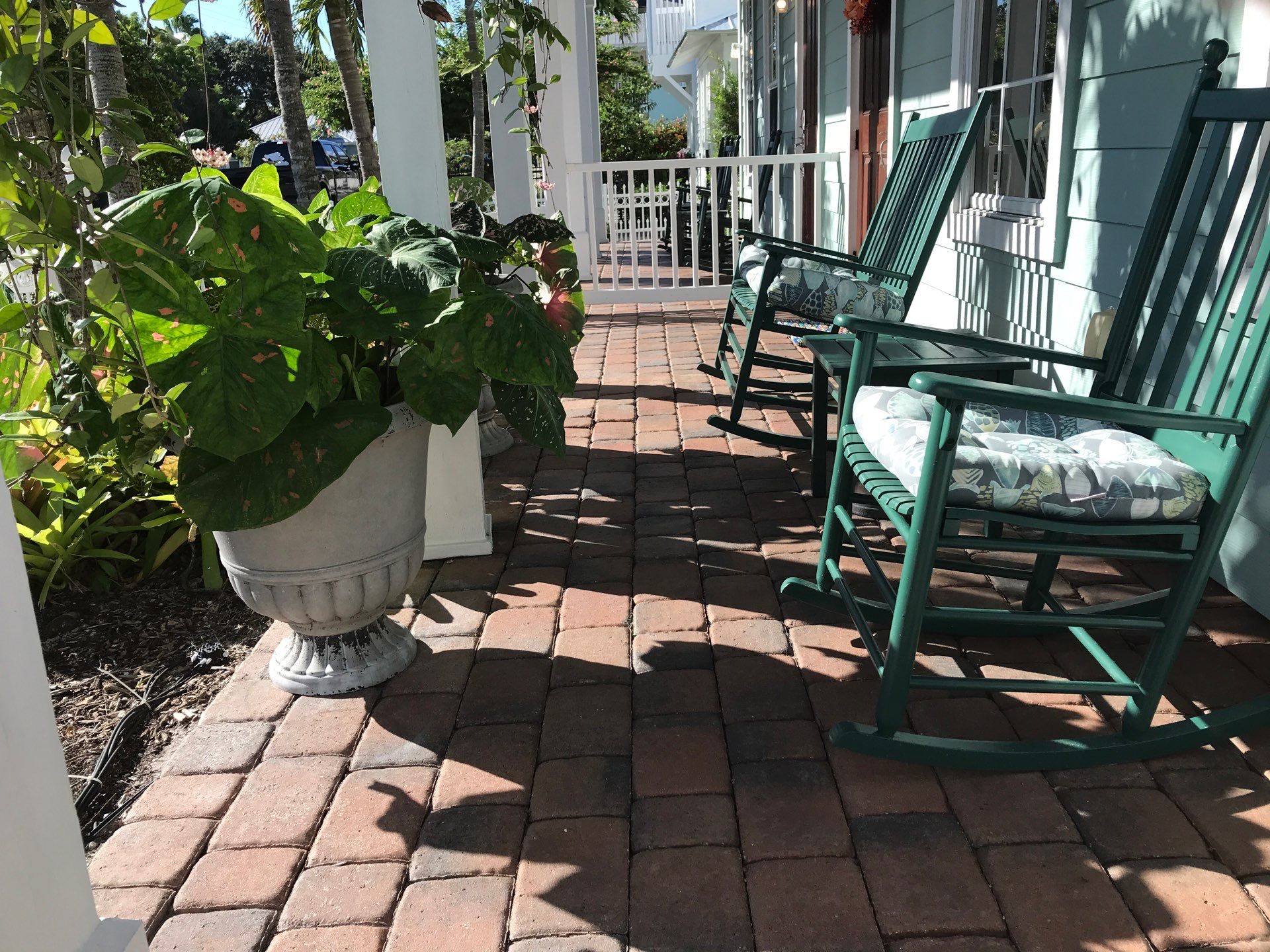 🌿 Front Entry Refresh in Downtown Stuart, FL by Alpha Zeta Enterprises Inc