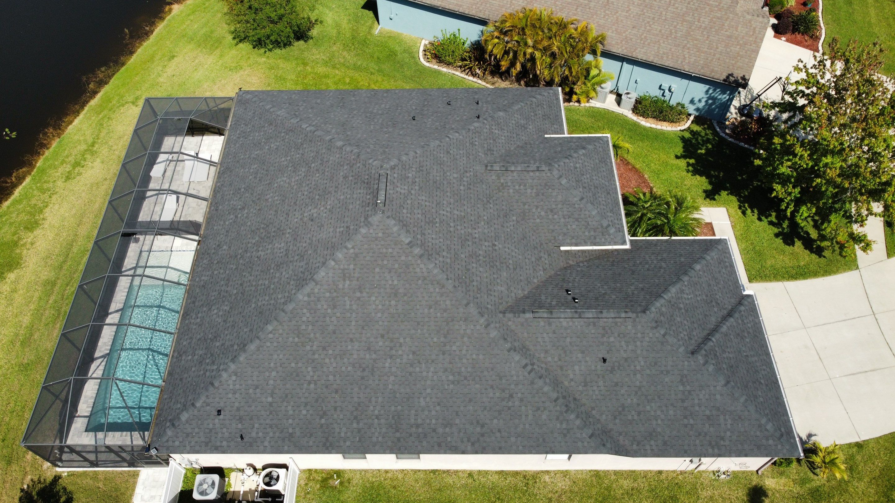 Roof Replacement in Palmetto FL, by Steadfast Roofing 