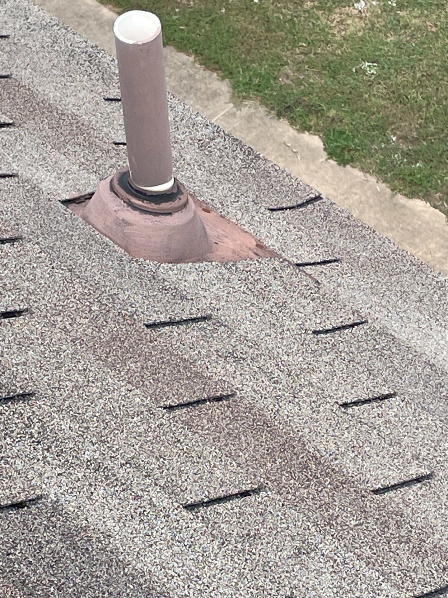 Hail Damage using Owen's Corning Duration (Lifetime) Shingles by Roof Repair Company