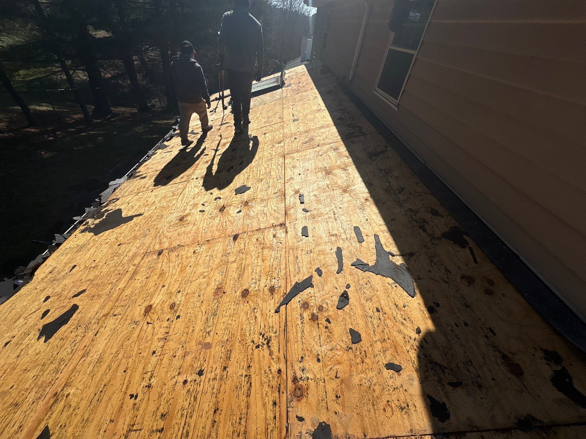 Residential Roofing Installation using GAF Timberline HDZ Charcoal by Rainstoppers Roofing