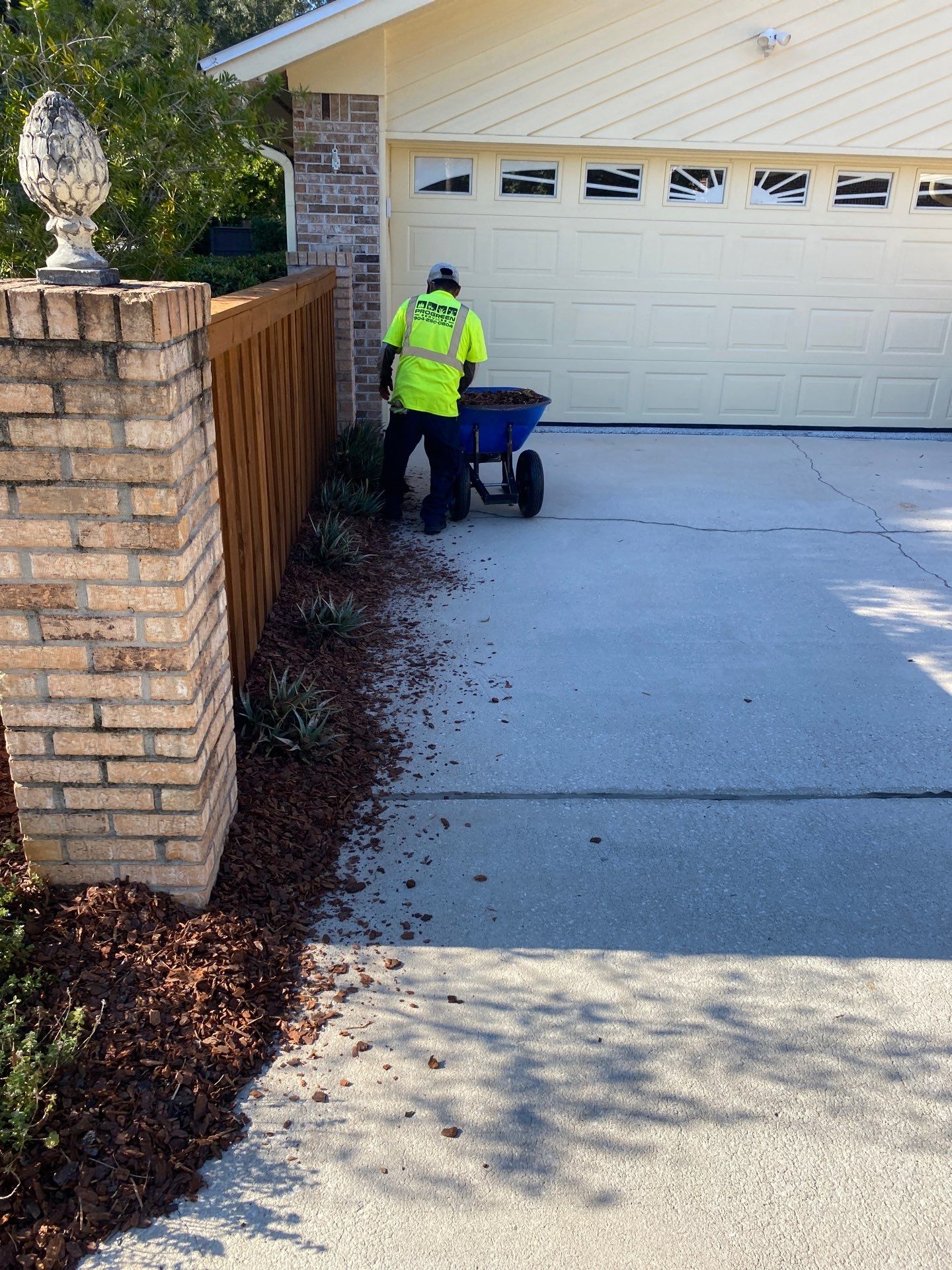 Deerwood Resident | Extreme Clean Up by ProGreen Services