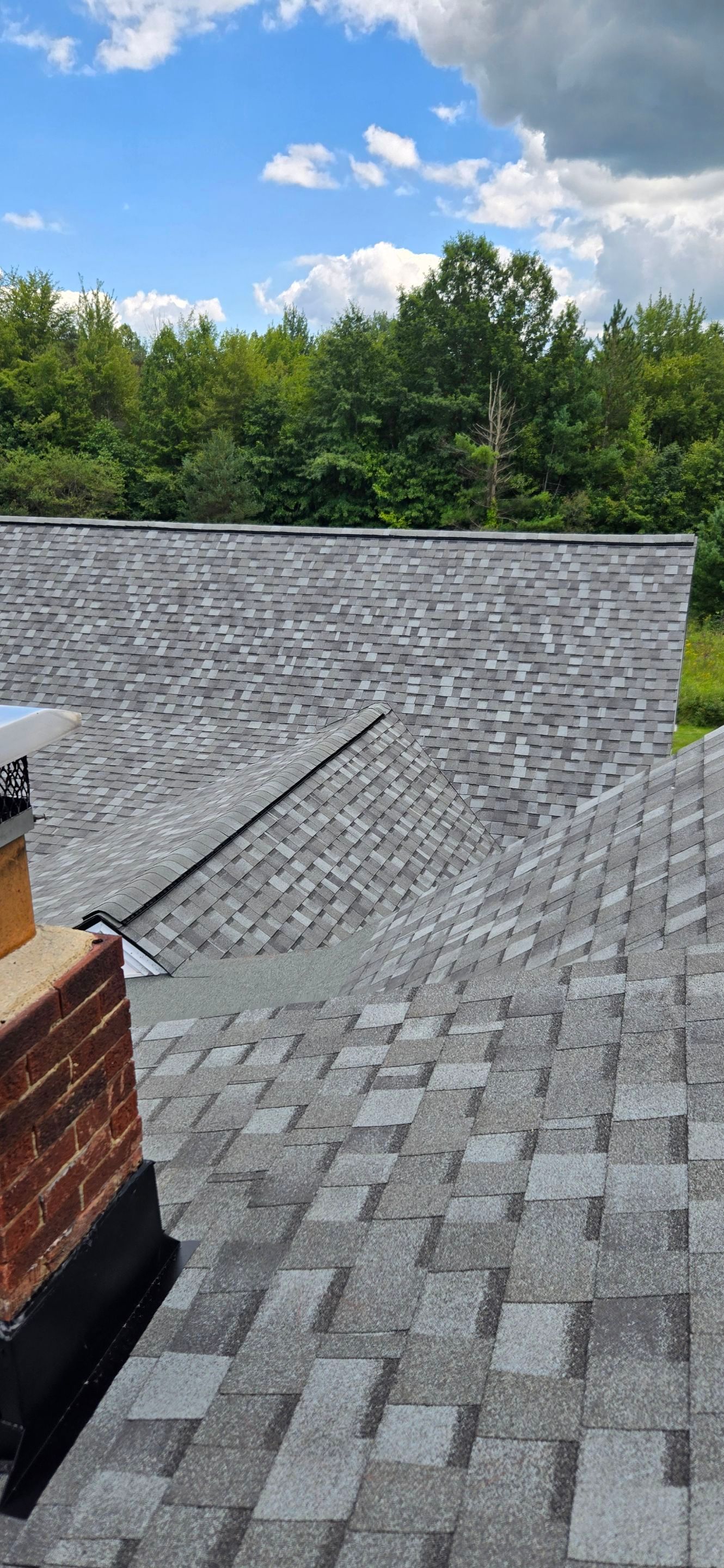 Atlas Pinnacle, Color, Coastal Granite, Drip Edge, Color, Black by Eagle Eye Roofing