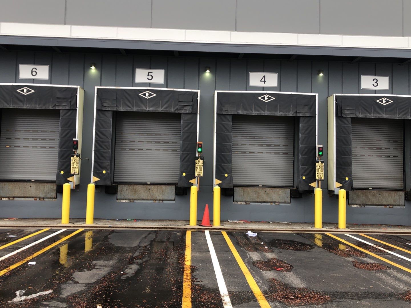 Tilt-up Precast Exterior Warehouse Painting by Paint Platoon USA