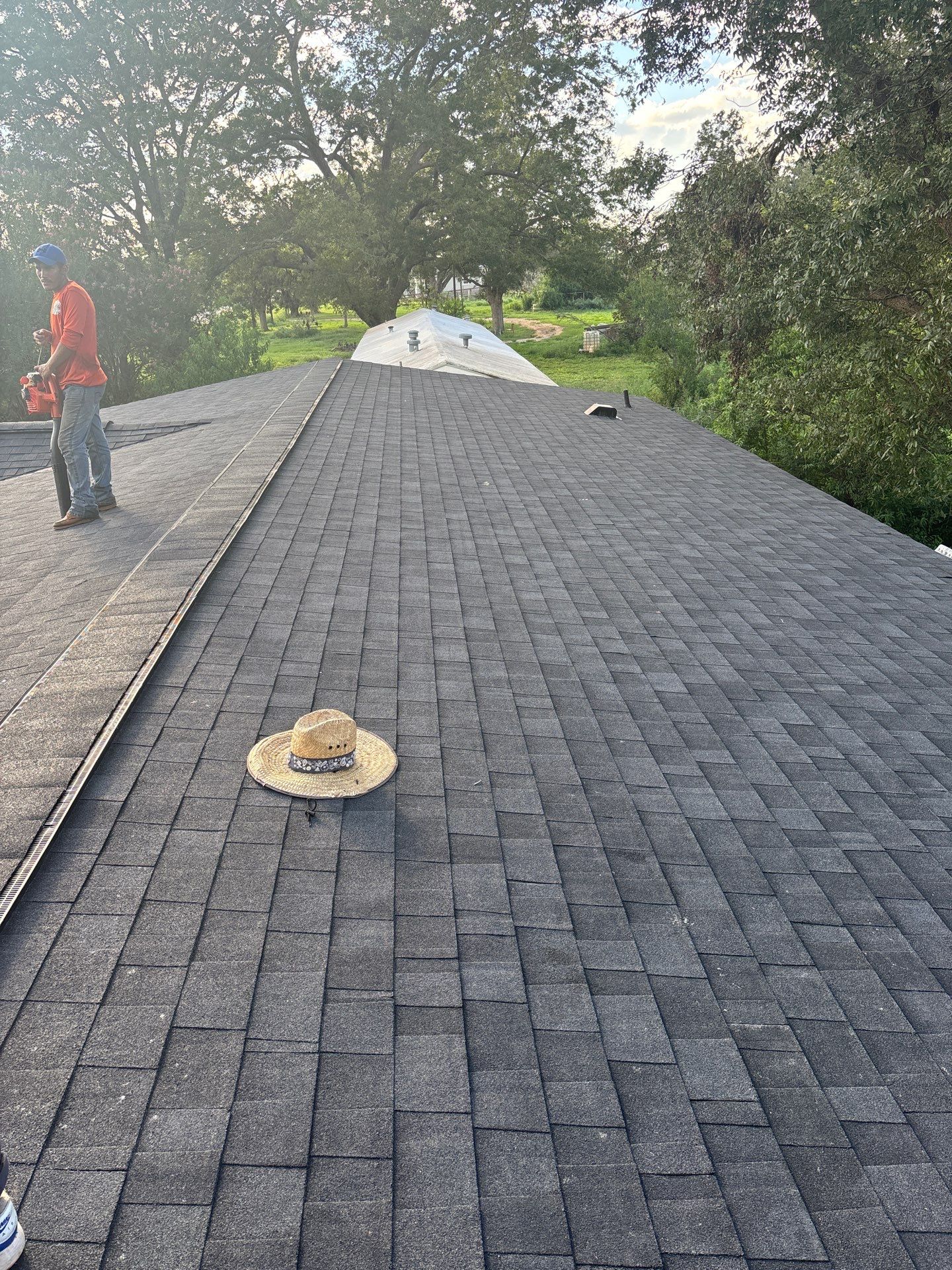 Residential Roofing Installation using Owen's Corning Duration (Lifetime) Shingles by Roof Repair Company