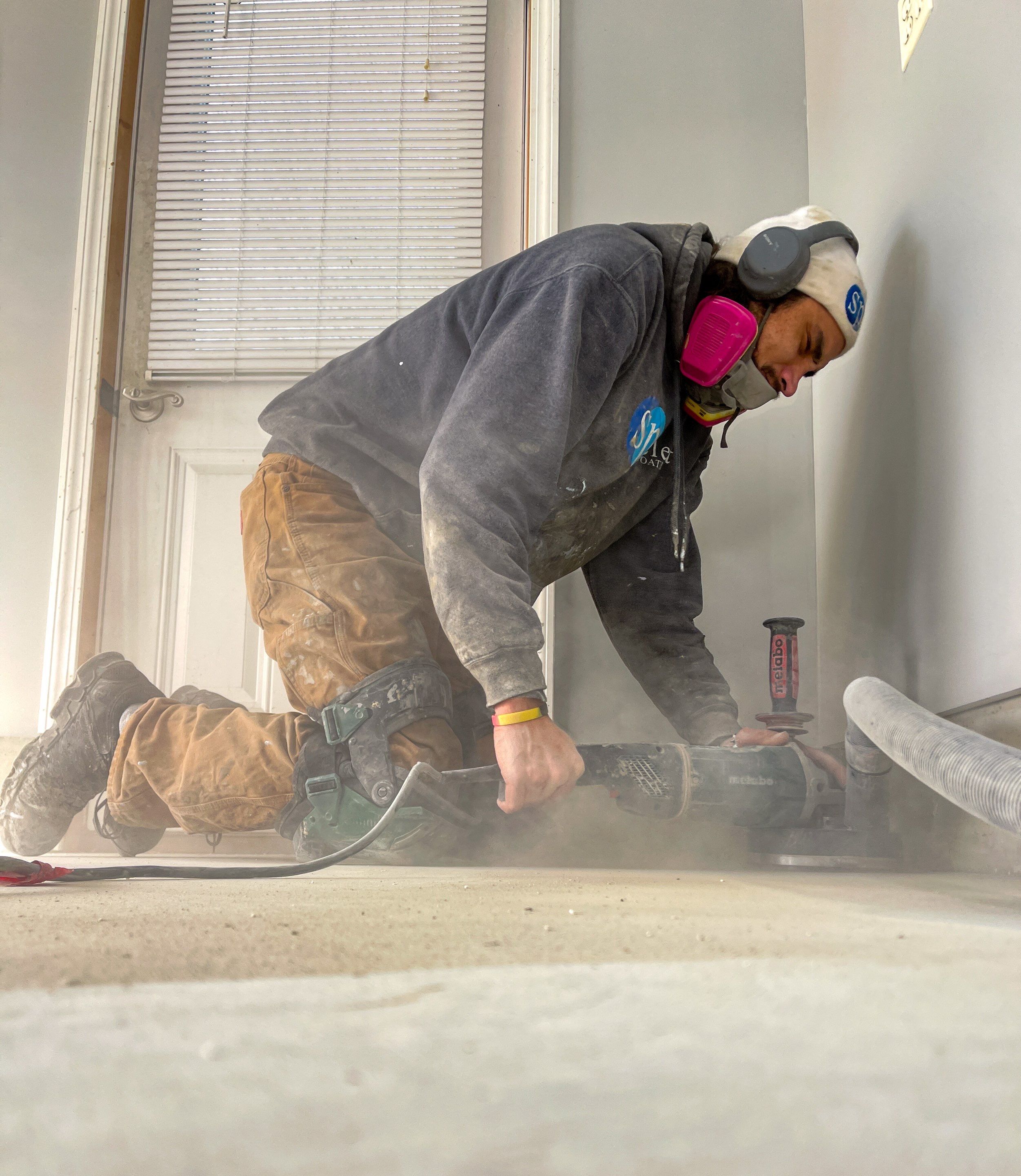 Garage using Domino  by Select Painting, Coatings & Garage Cabinets