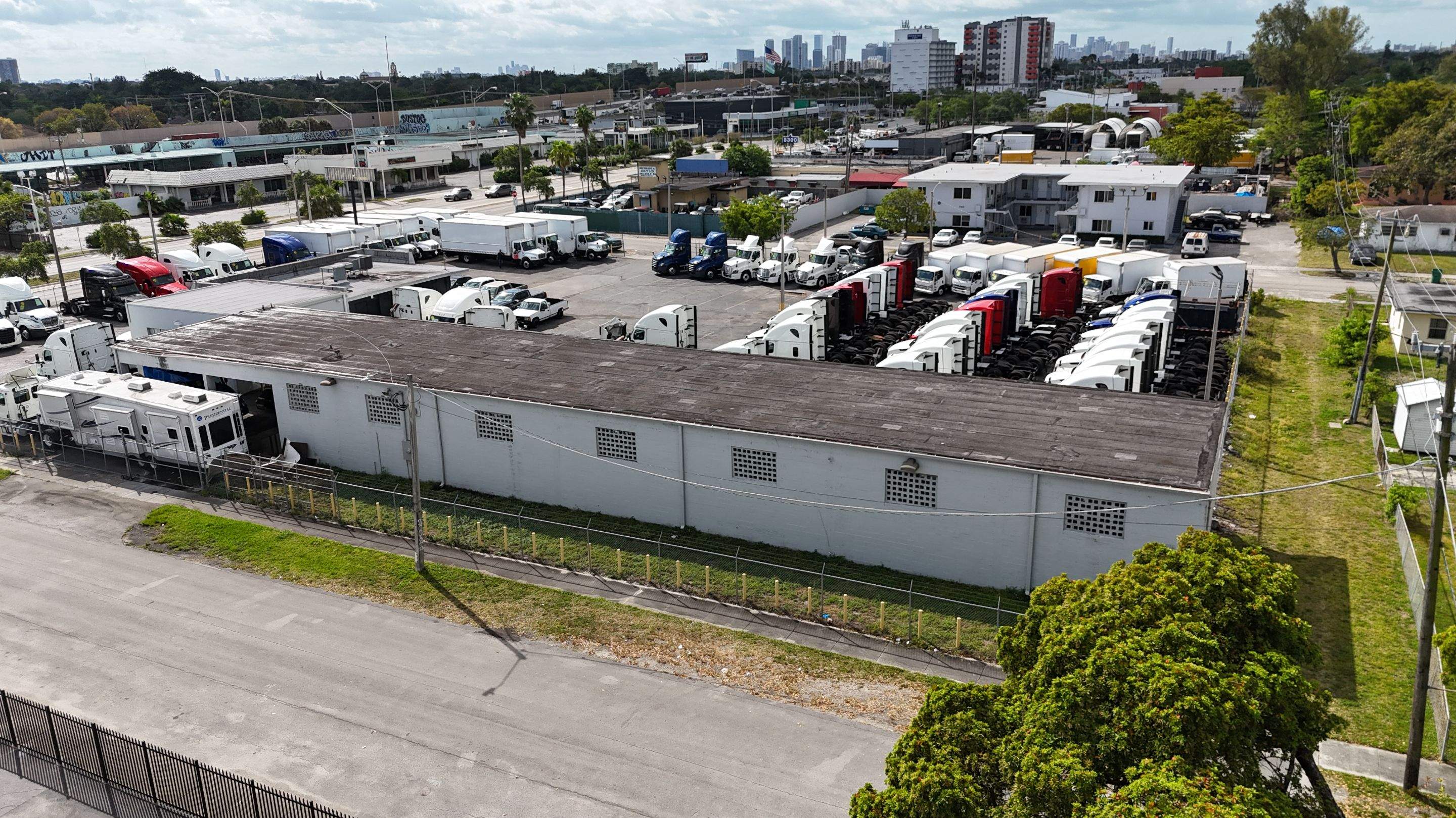 H GREG MIAMI by Souffront Construction & Engineering