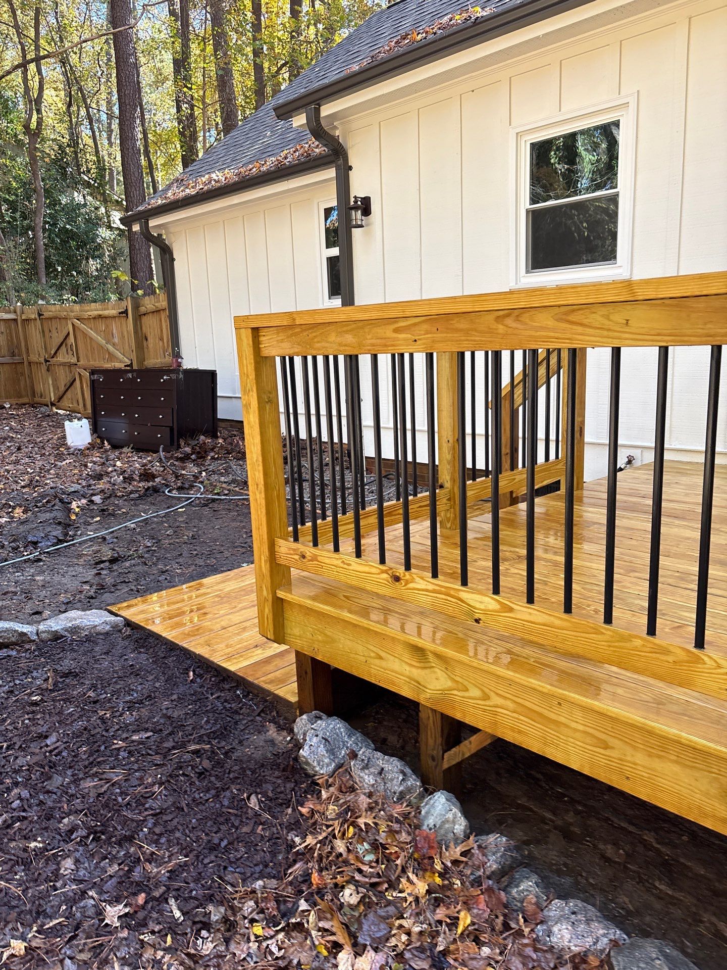 Wood Deck using Wood Sealant by DuraSeal