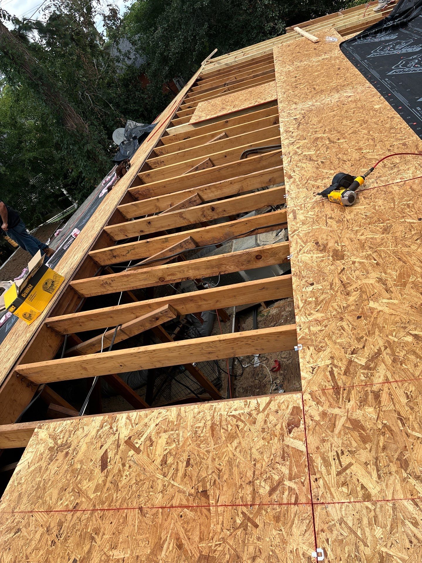 Residential Roofing Installation using Owen's Corning Duration (Lifetime) Shingles by Roof Repair Company