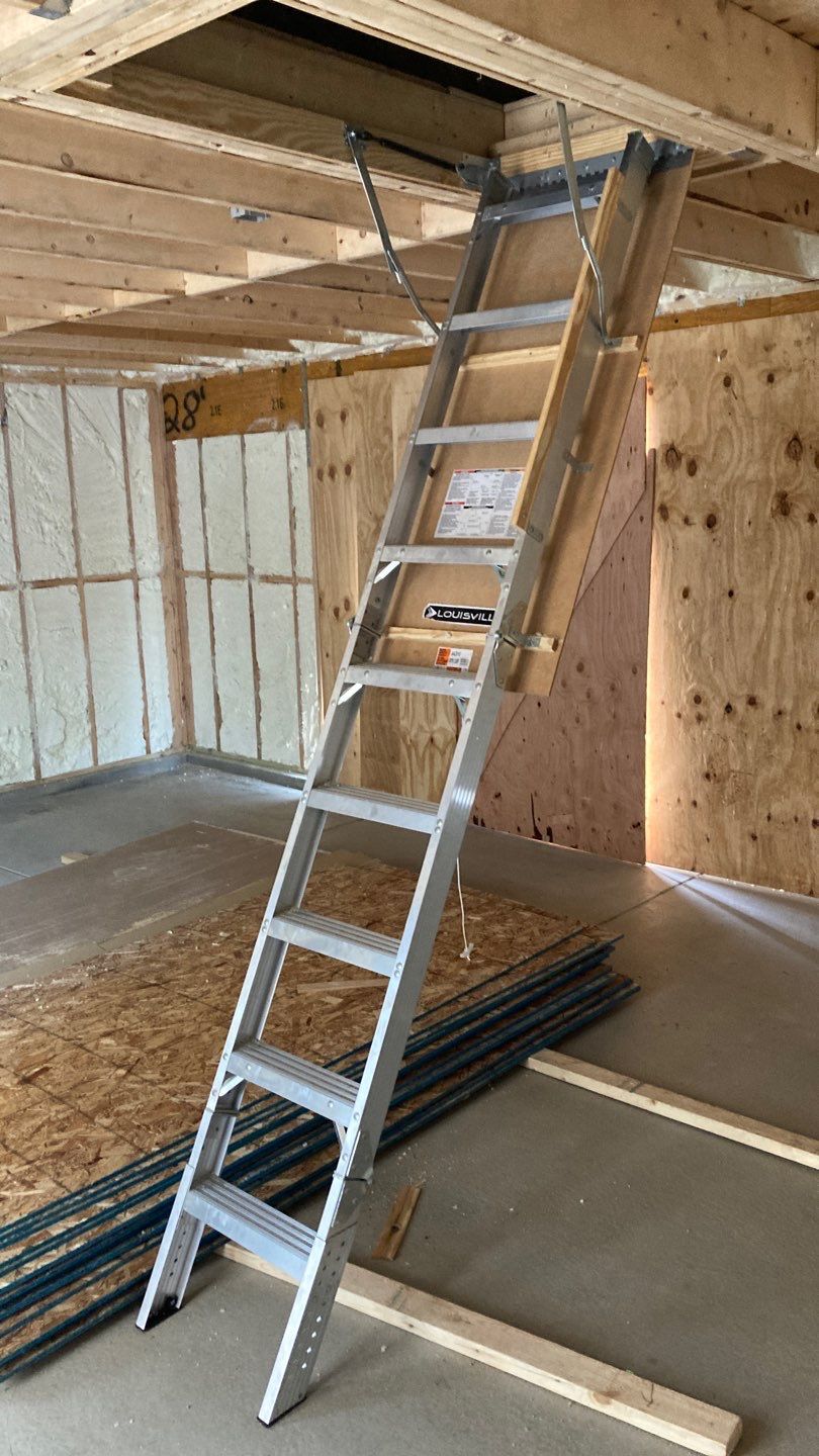 Garage by Ivy Lea Construction