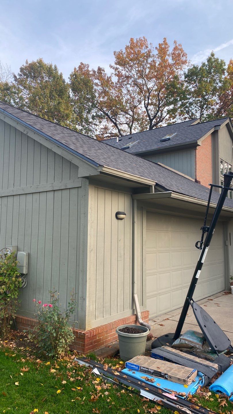 Roof Replacement using CertainTeed Landmark by 180 Contractors