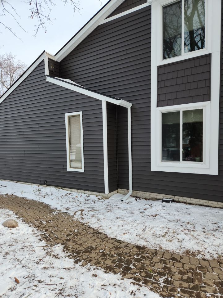 CertainTeed Monogram D5 Slate + Owens Corning Duration Colonial Slate by 180 Contractors