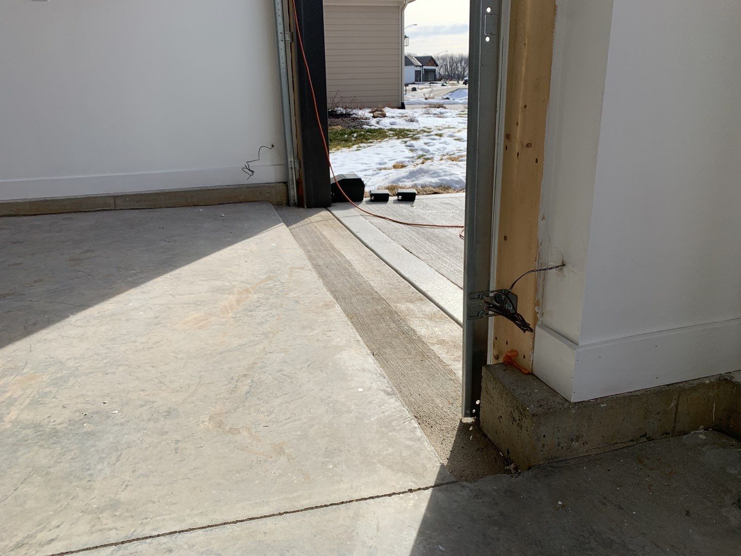 Garage using Domino  by Select Painting, Coatings & Garage Cabinets