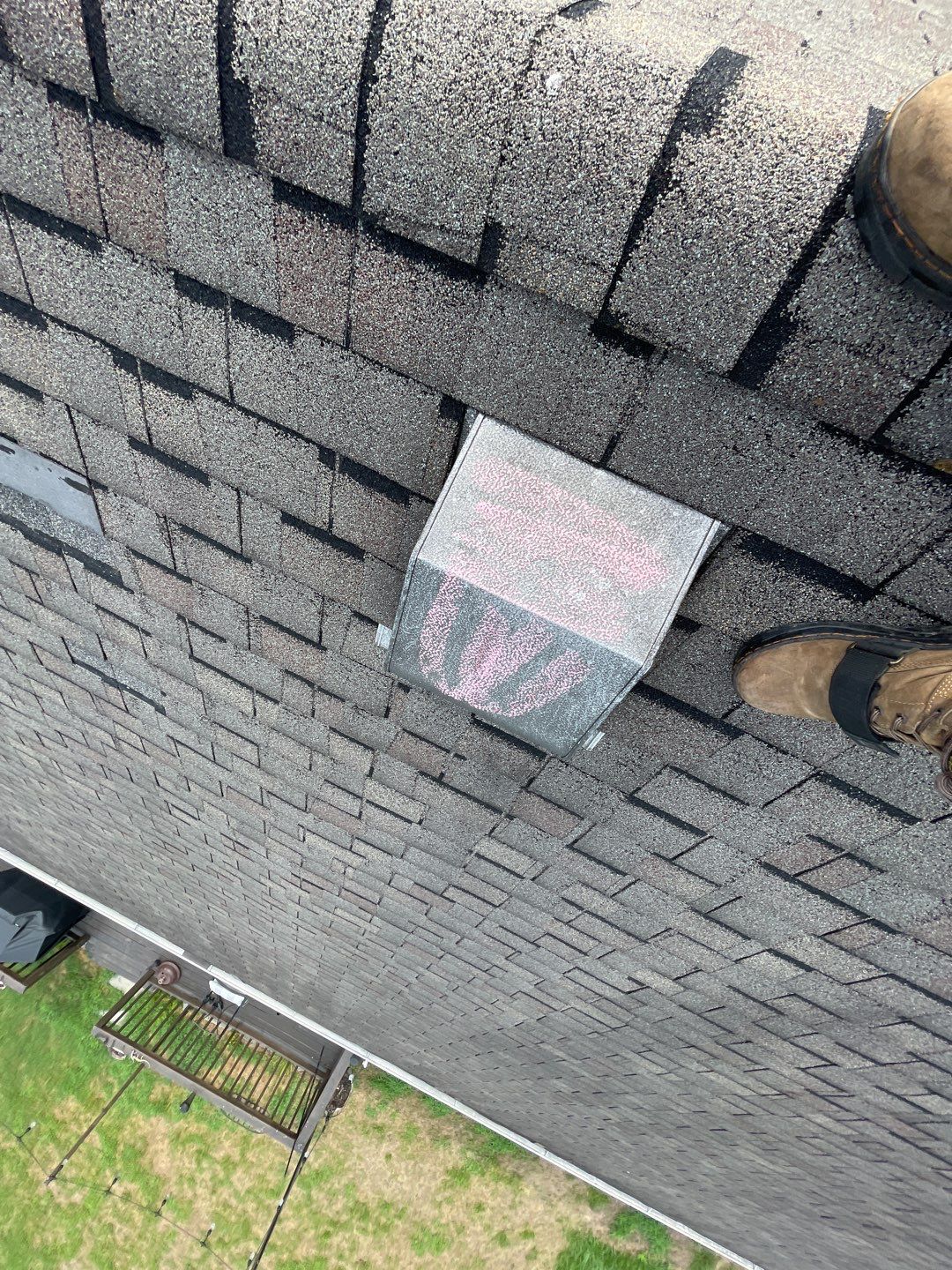 Residential Roofing Installation using Owens Corning Oakridge Roofing System by Undersun Roofing 