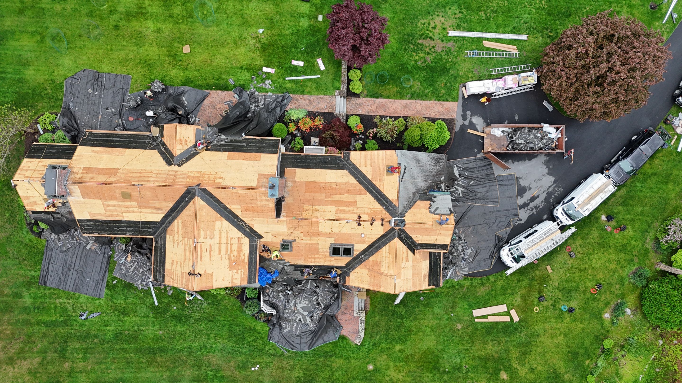 Roof Replacement with Owens Corning Shingles and Copper Flashing by Mighty Dog Roofing of Greater Middlesex County