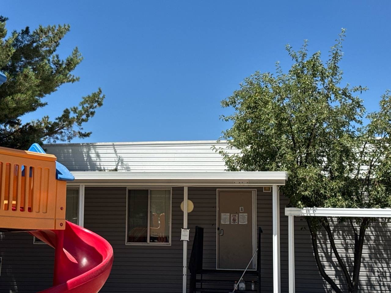 Heber City | Mastic Vinyl Targeted Update | Harbor Grey & White by Ideal Siding Utah