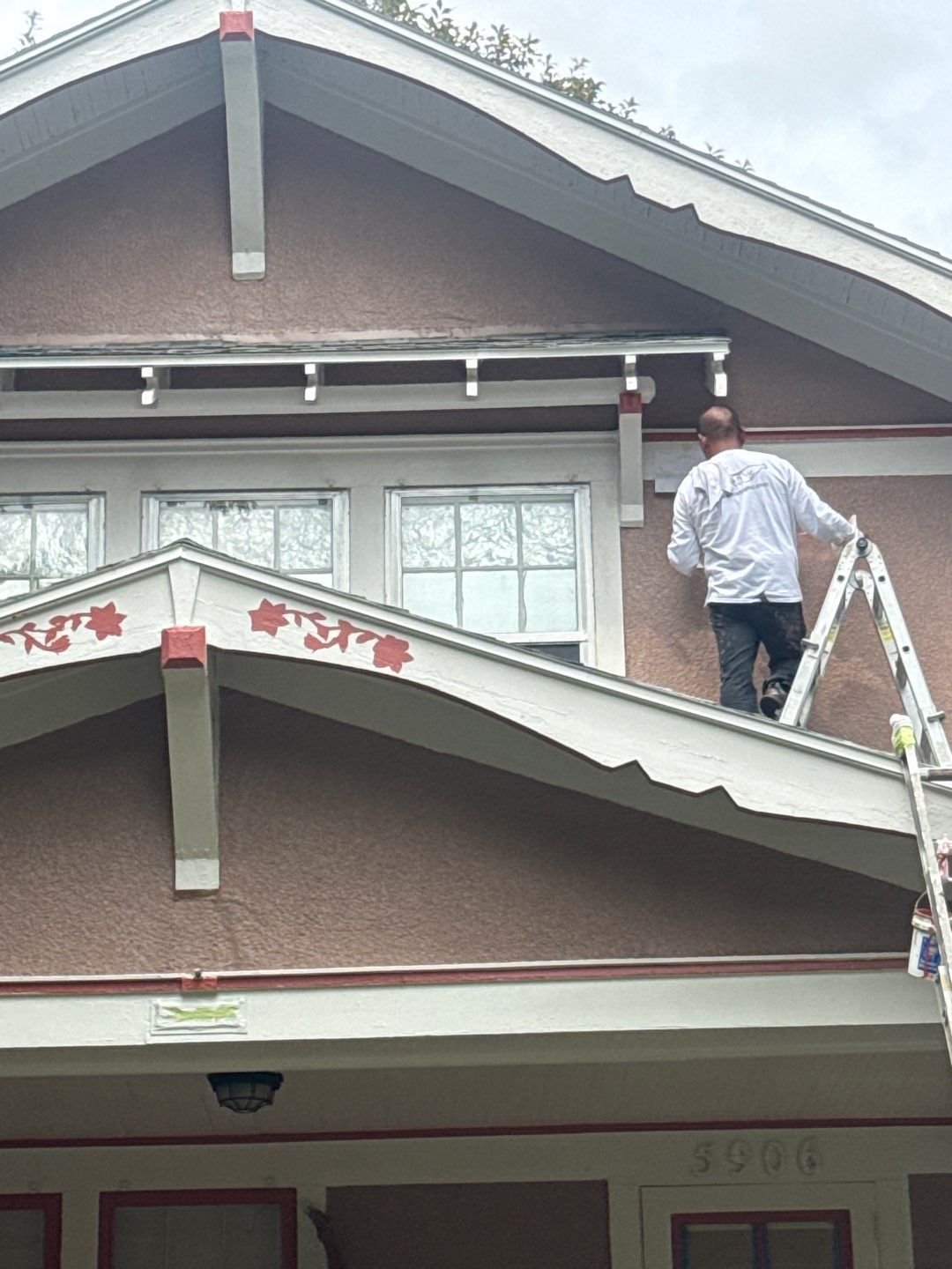 Historic Kansas City Exterior Restoration by Cougar Painting