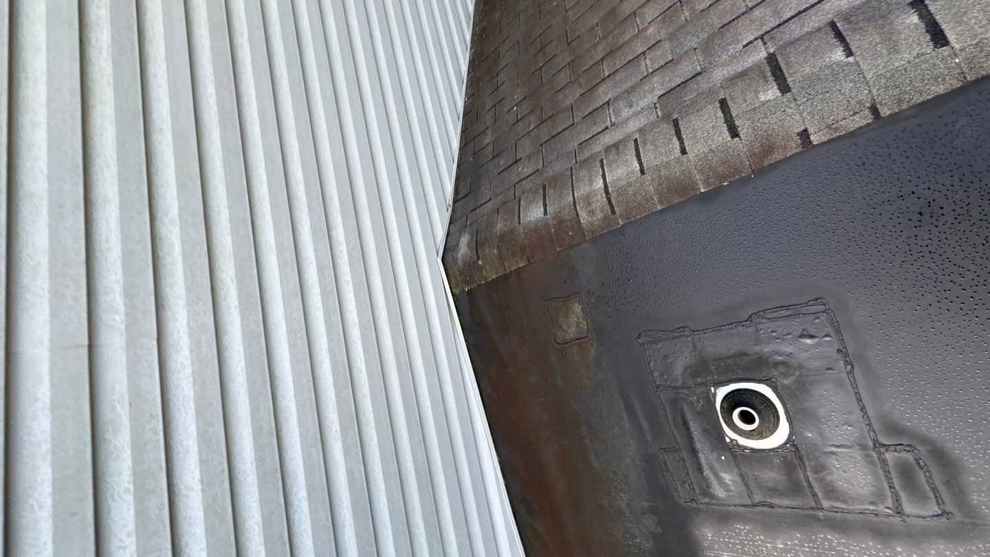 Alexandria: Residential Flat Roof Replacement with MuleHide TPO by RM Banning, Inc.