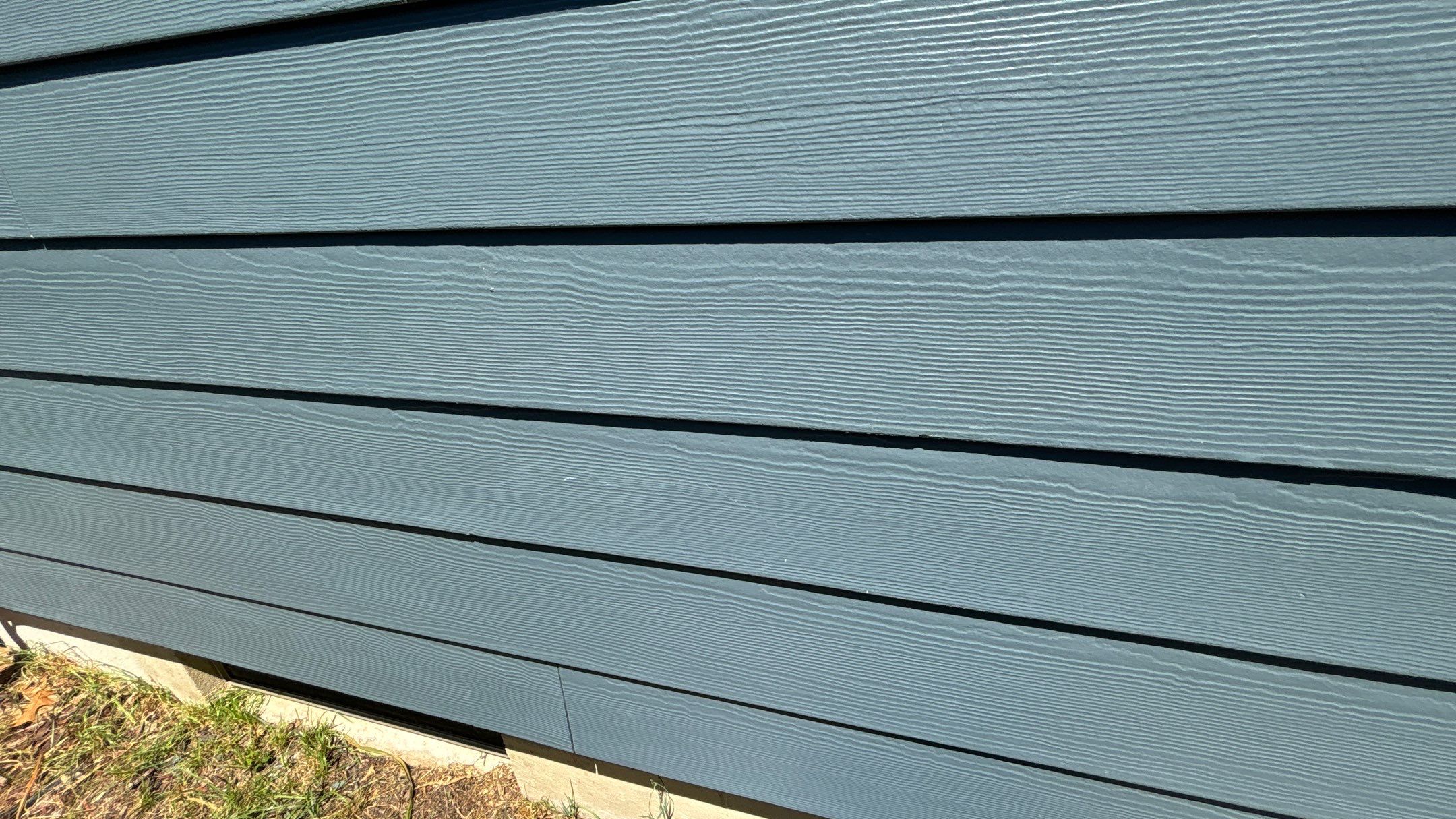 Siding Replacement using Hardie Plank S8 1/4" by 180 Contractors