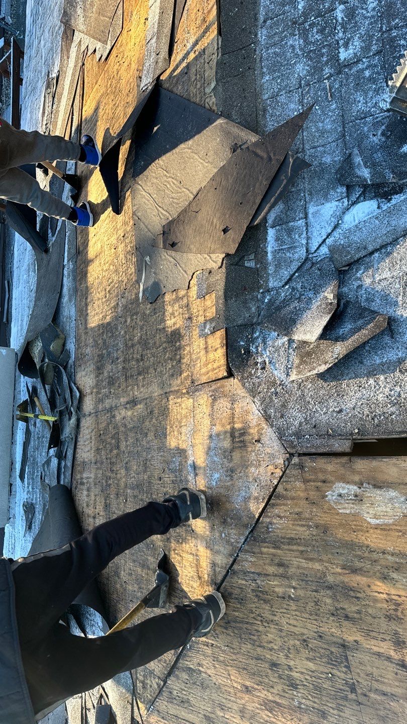 Roof Replacement using CertainTeed Landmark by 180 Contractors