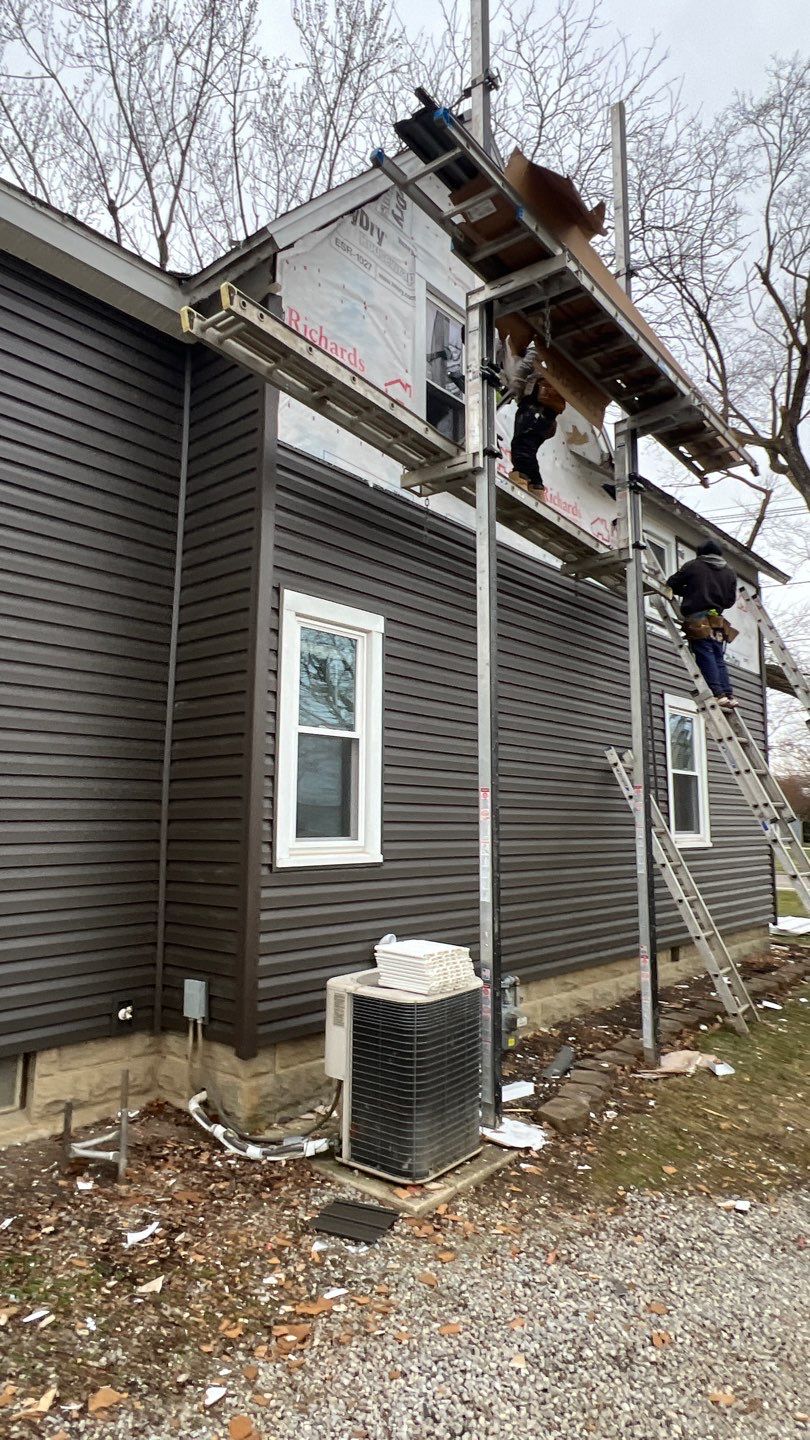Residential fascia replacement using Exterior Portfolio 4.5 DL - Peppercorn by Nitro Roofing and Construction