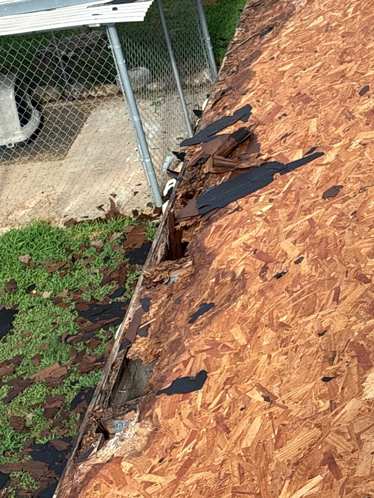 Residential Roofing Installation using Owen's Corning Duration (Lifetime) Shingles by Roof Repair Company