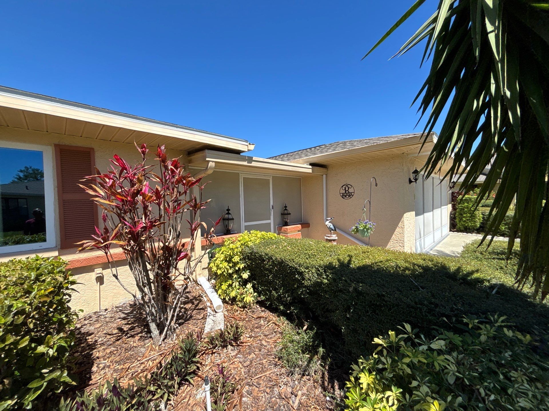White Vinyl Gutters Installation in Sarasota FL by Gutter Professors