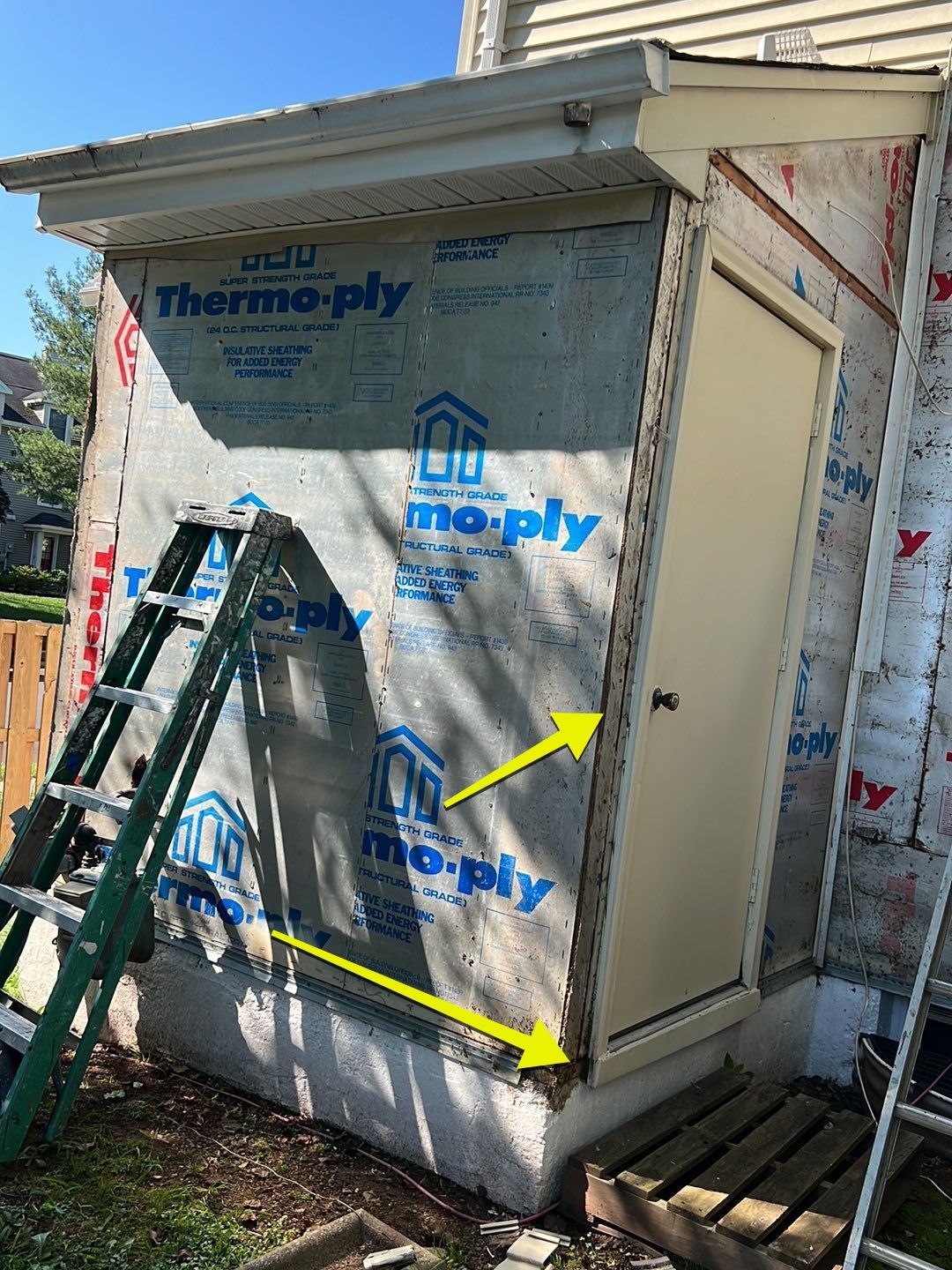 Centreville: CertainTeed Monogram Siding in Sandstone Beige by RM Banning, Inc.