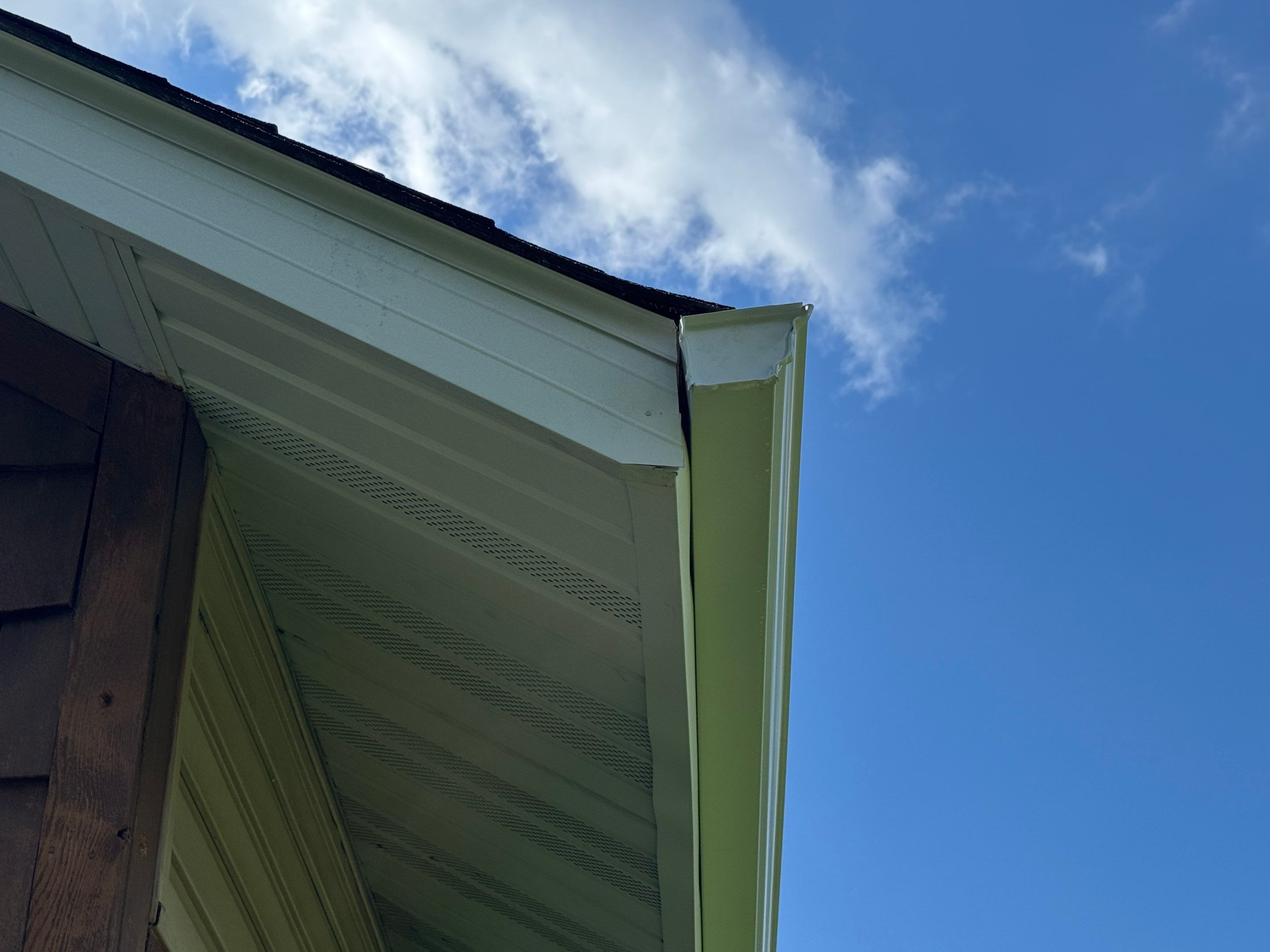 2271 Yellow Rock Road De Soto by Acute Roofing And Exteriors 