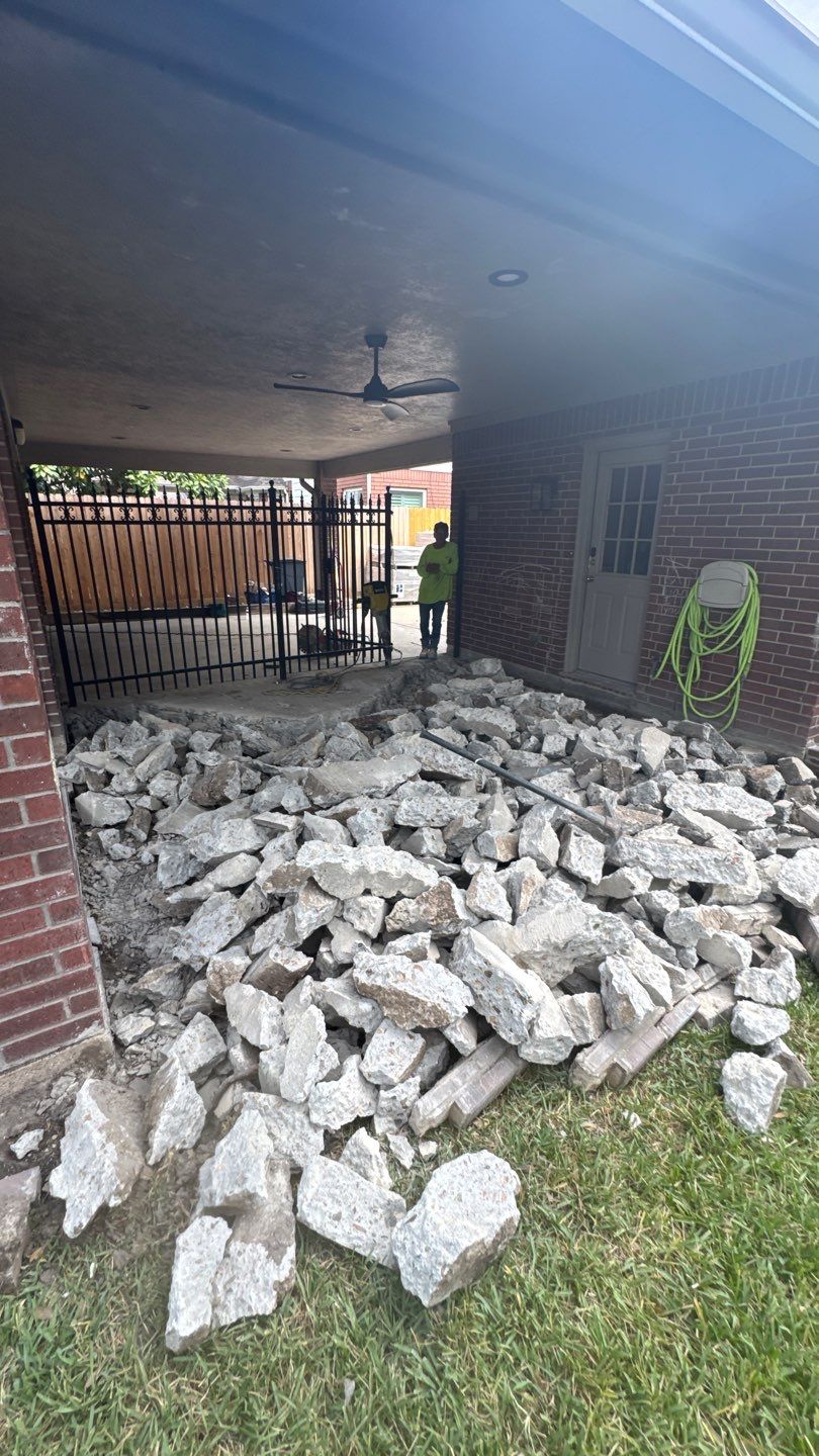 Mason Backyard Transformation by Texas Urban Elements