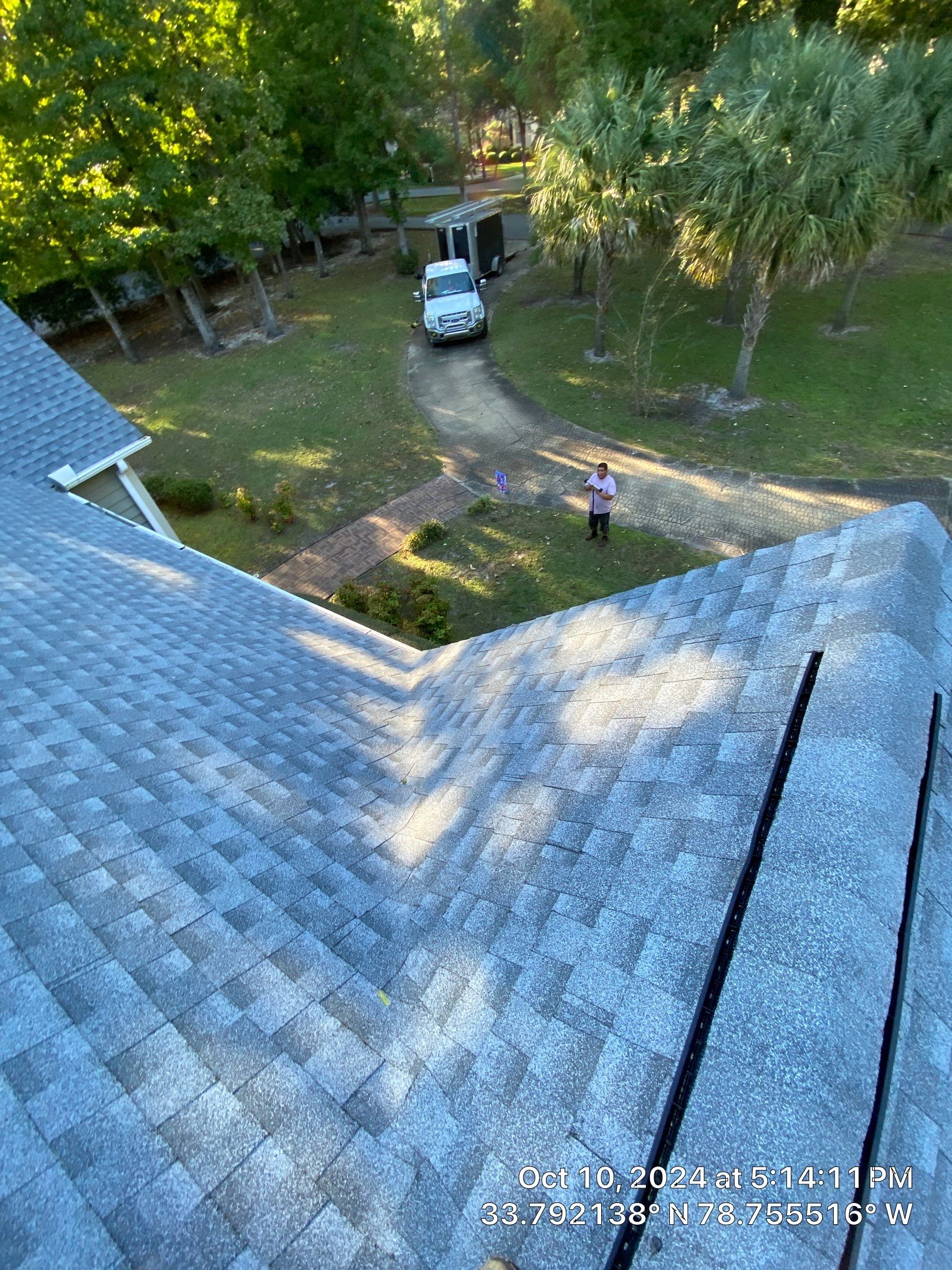 GAF HDZ - Oyster Grey by Linta Roofing